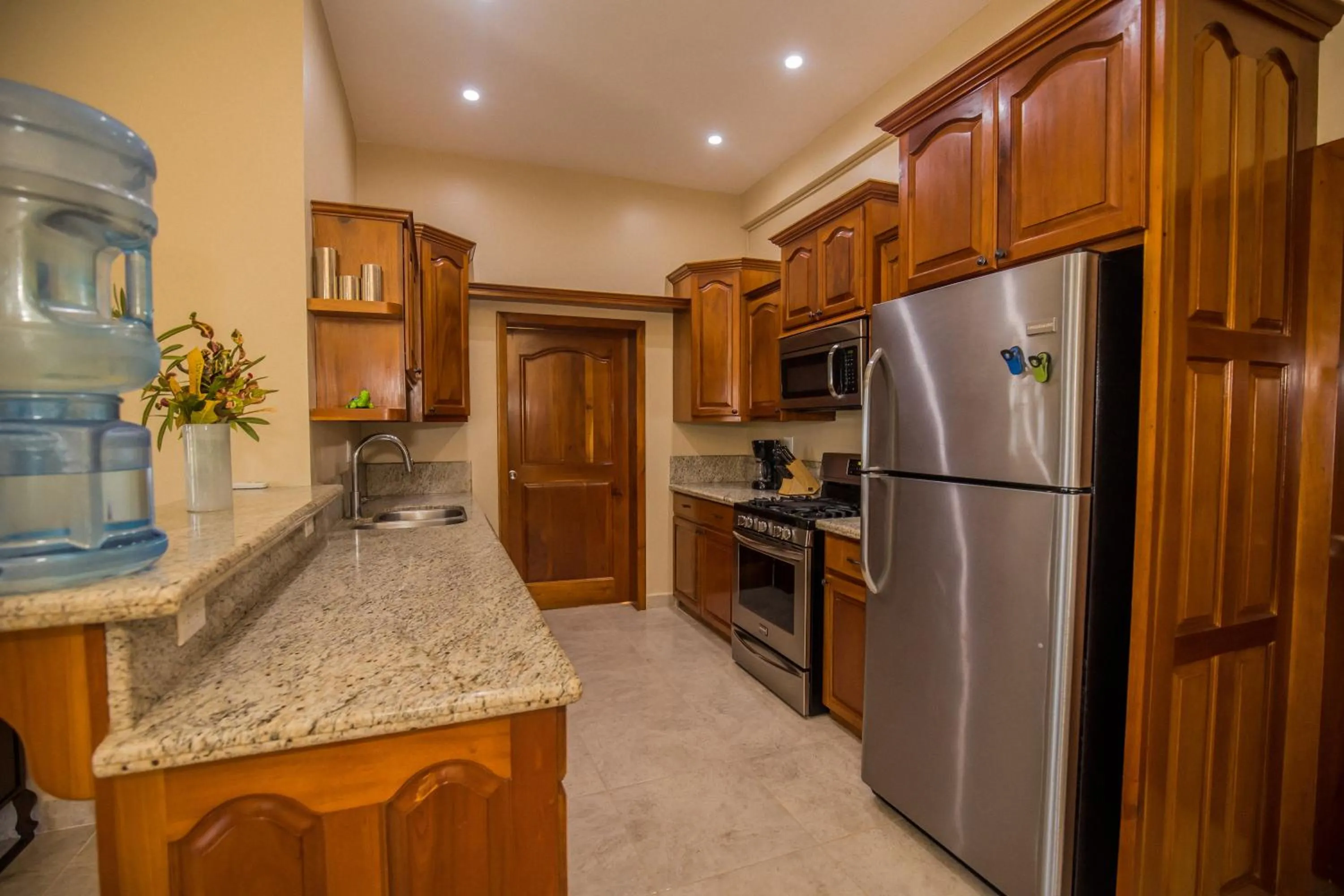 Kitchen or kitchenette in Hidden Jewel Boutique Hotel