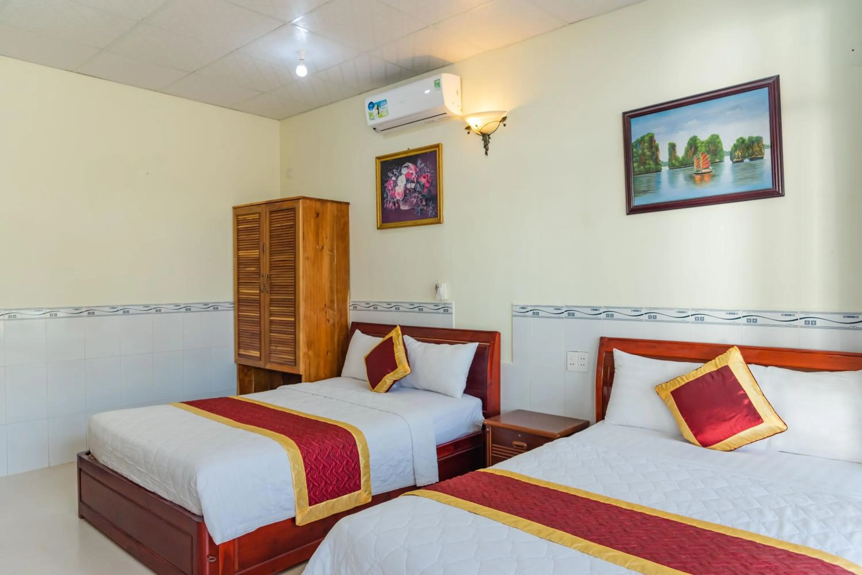 Bed in Nhat Lan Resort