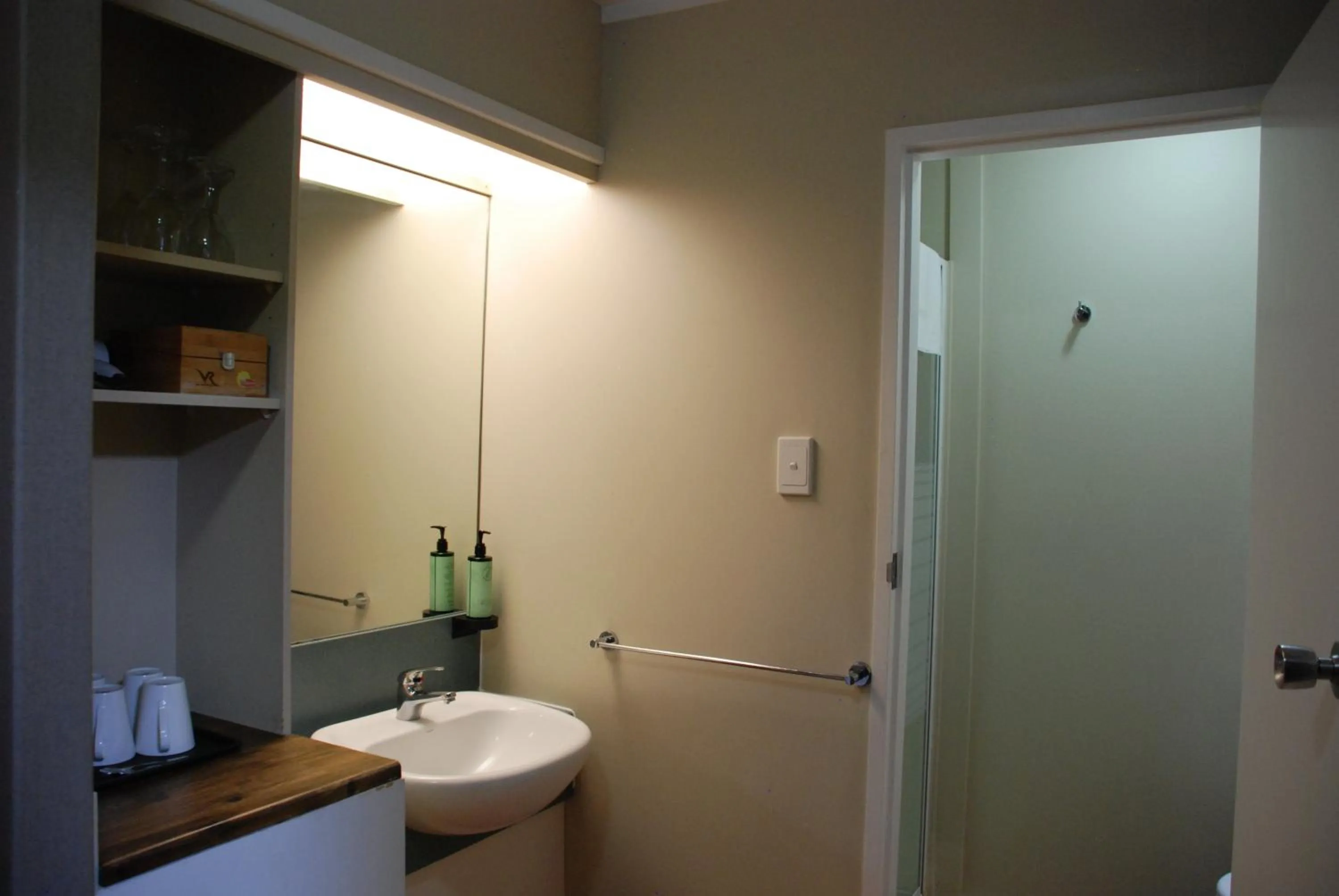 Bathroom in Aero Auckland Airport