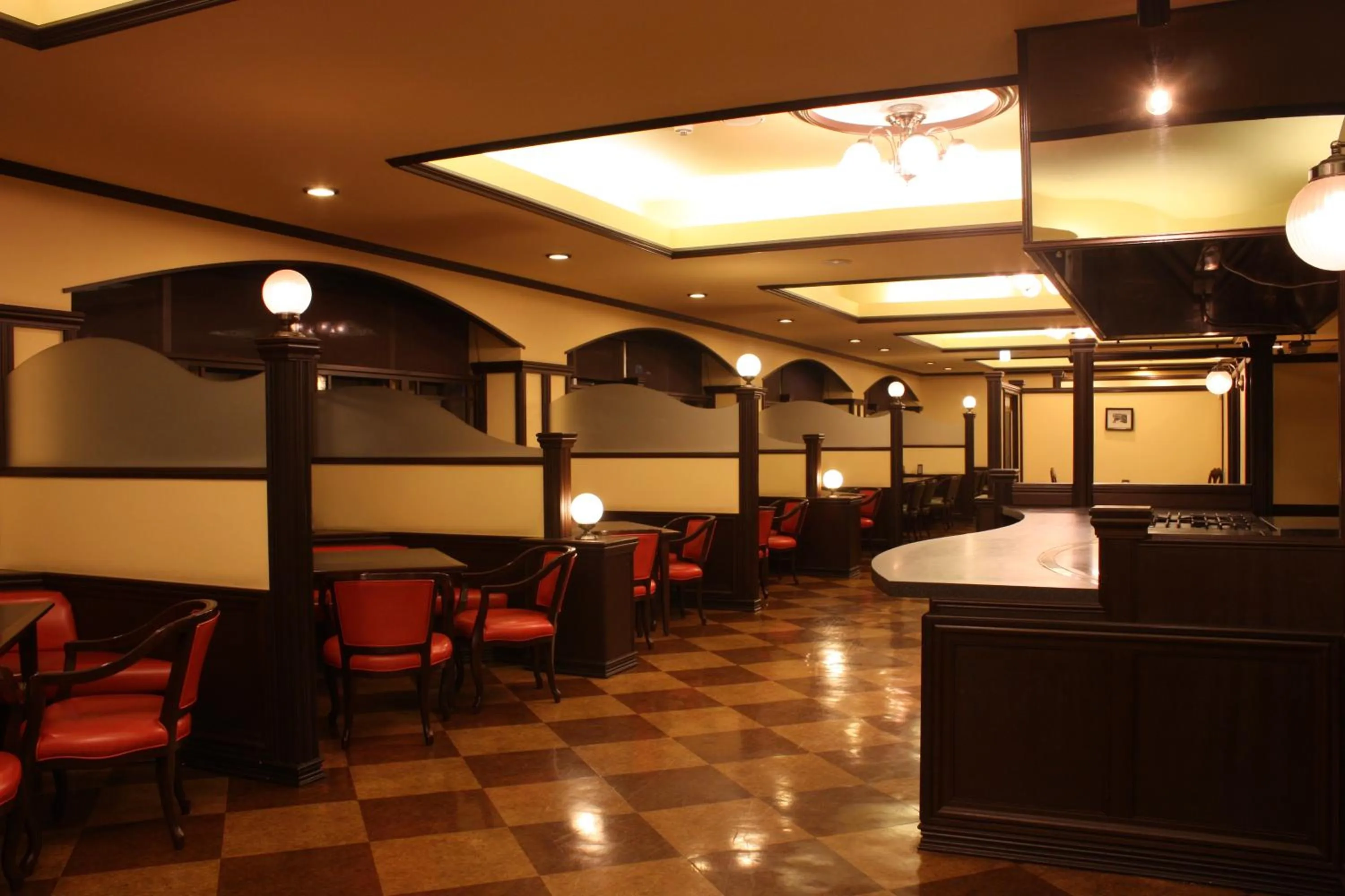 Restaurant/places to eat in Hotel Ichii