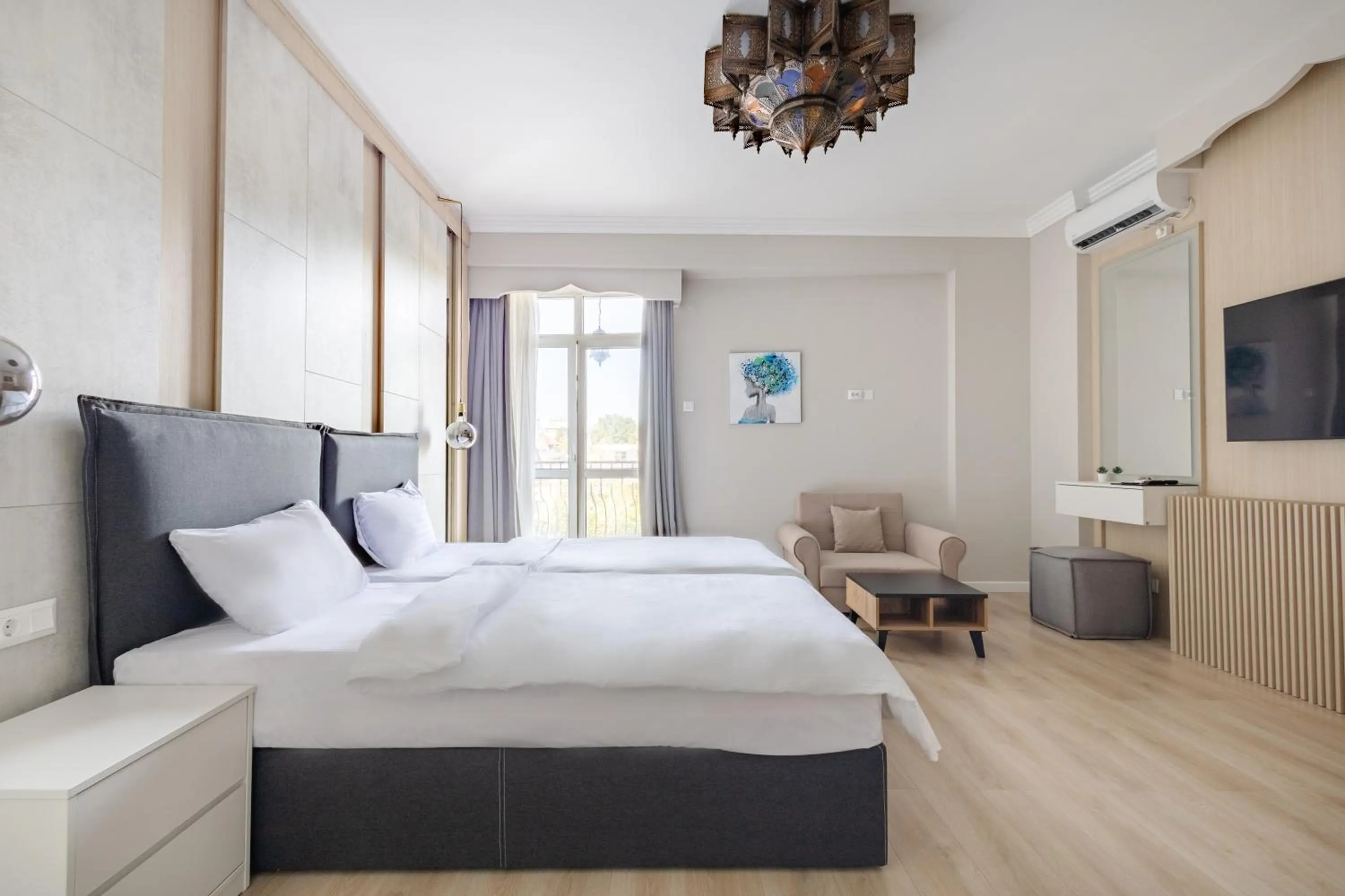 Bed in Piccolo Mondo by CityBookings