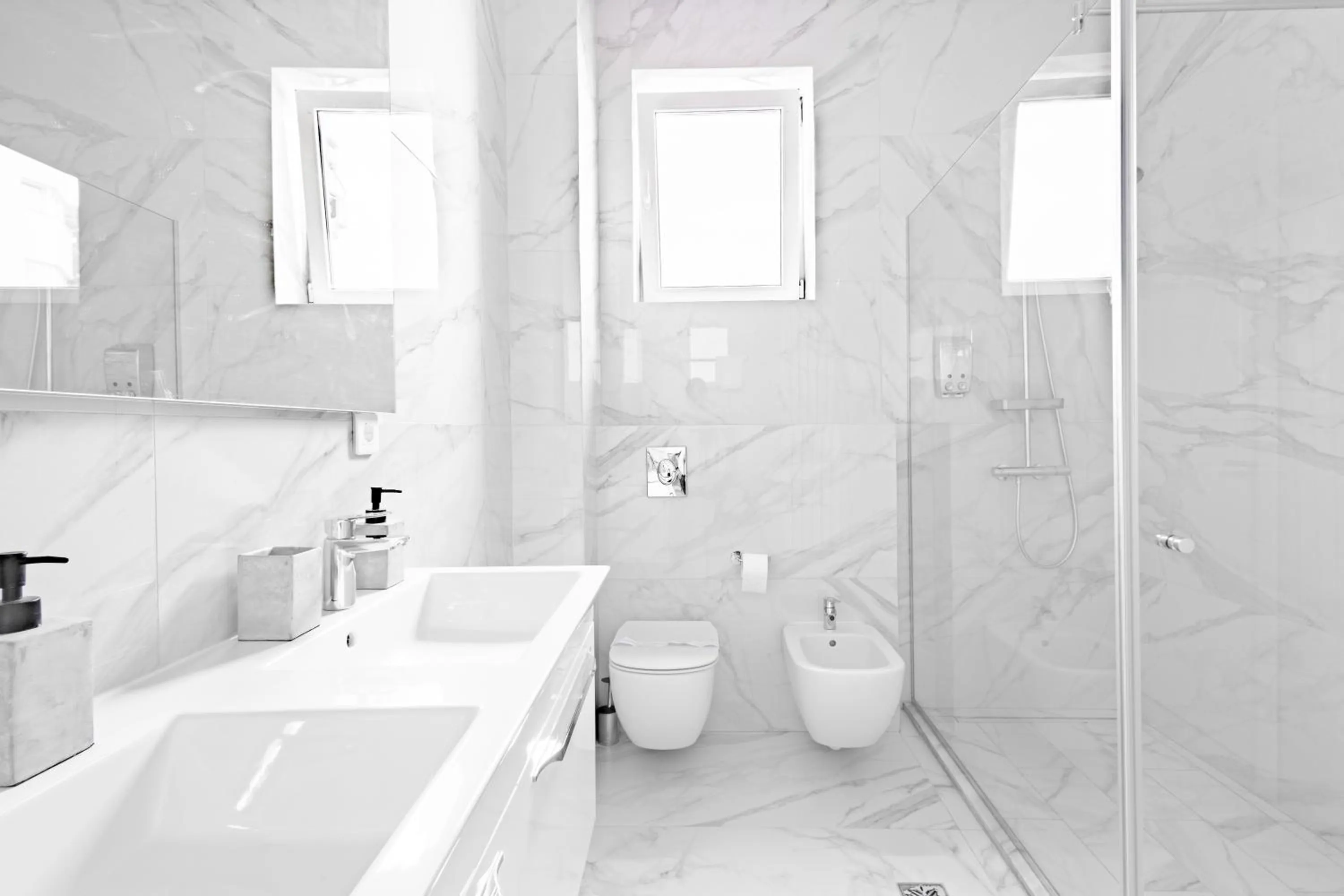 Shower in Piccolo Mondo by CityBookings