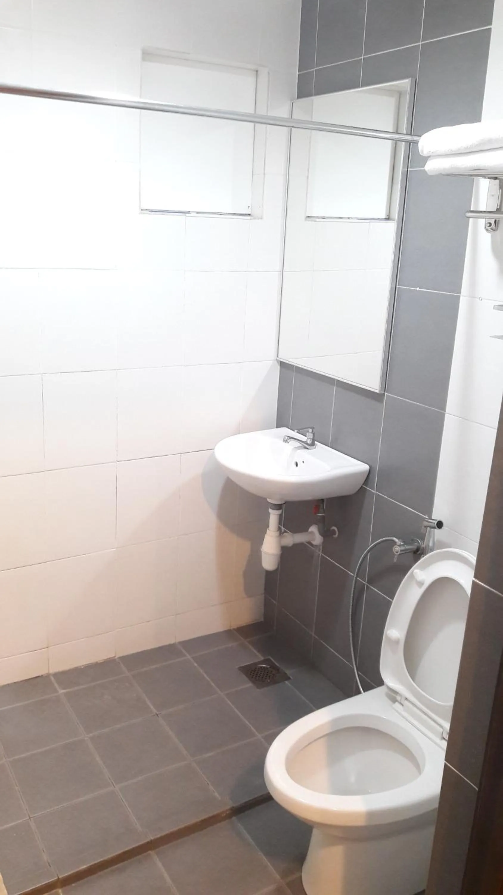 Toilet in Cheng Ho Hotel