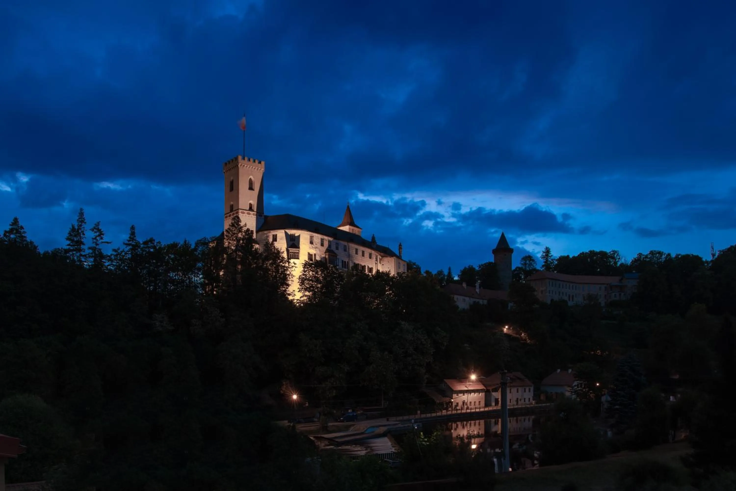 Night in Pivovar Rožmberk