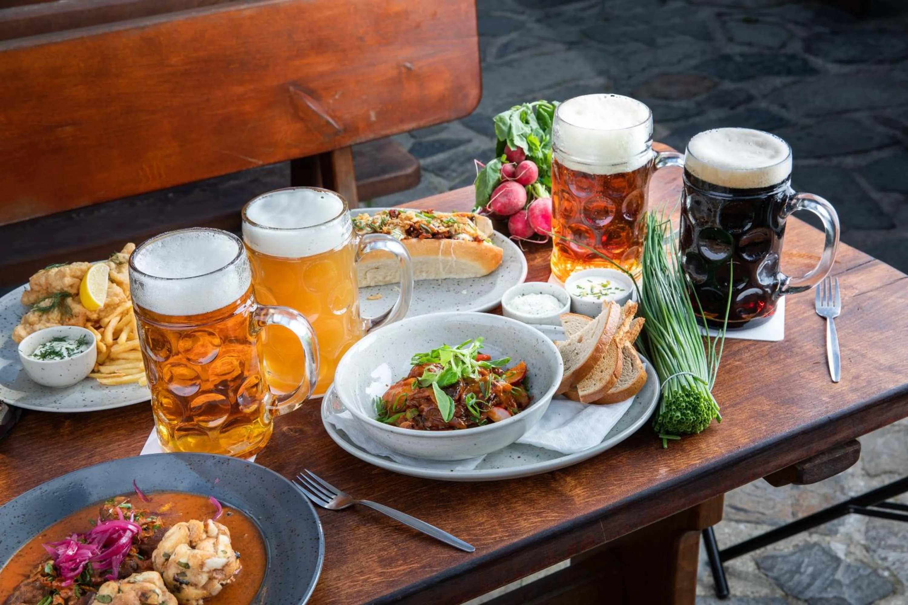 Food and drinks in Pivovar Rožmberk