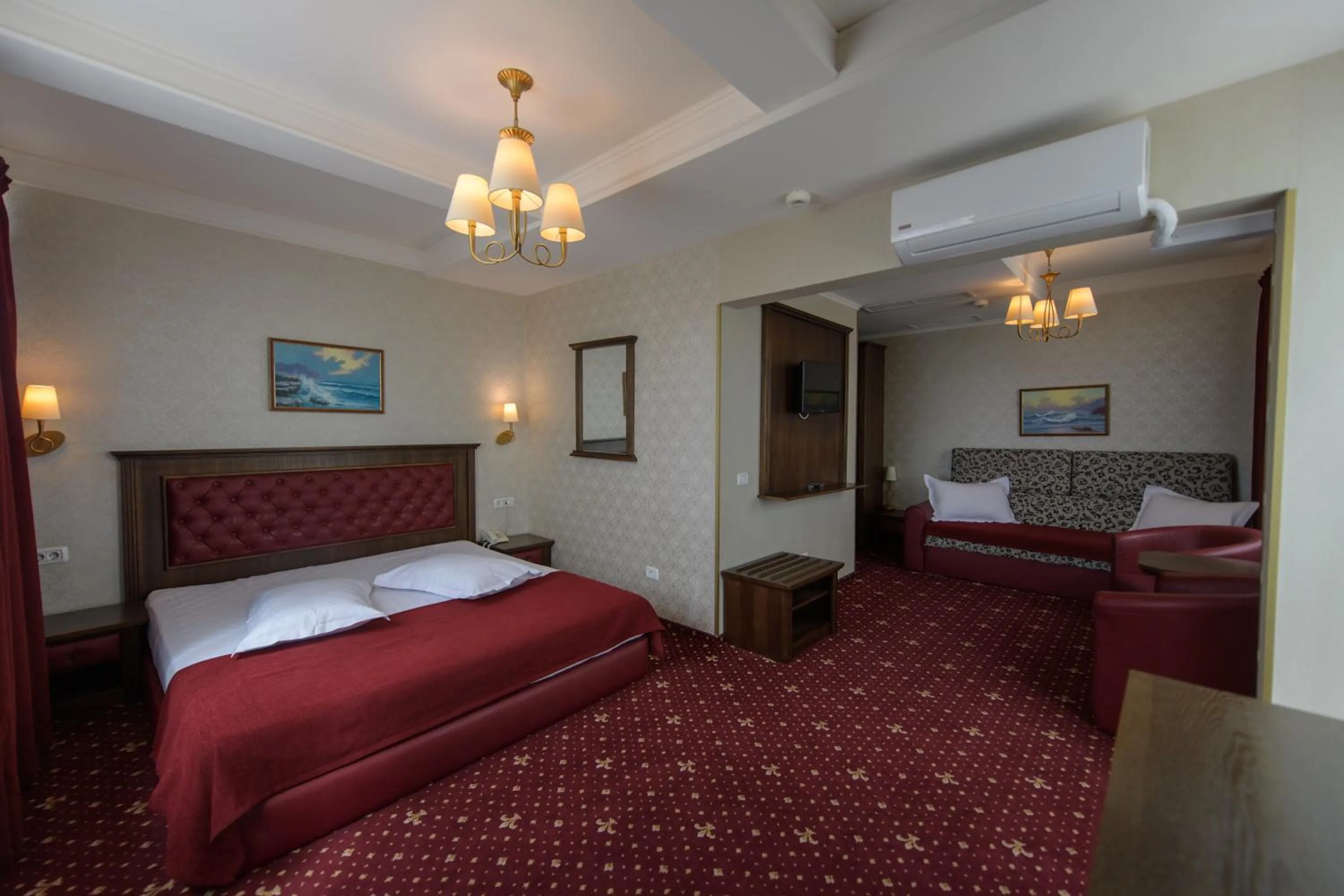 Bed in Hotel Golden Palace