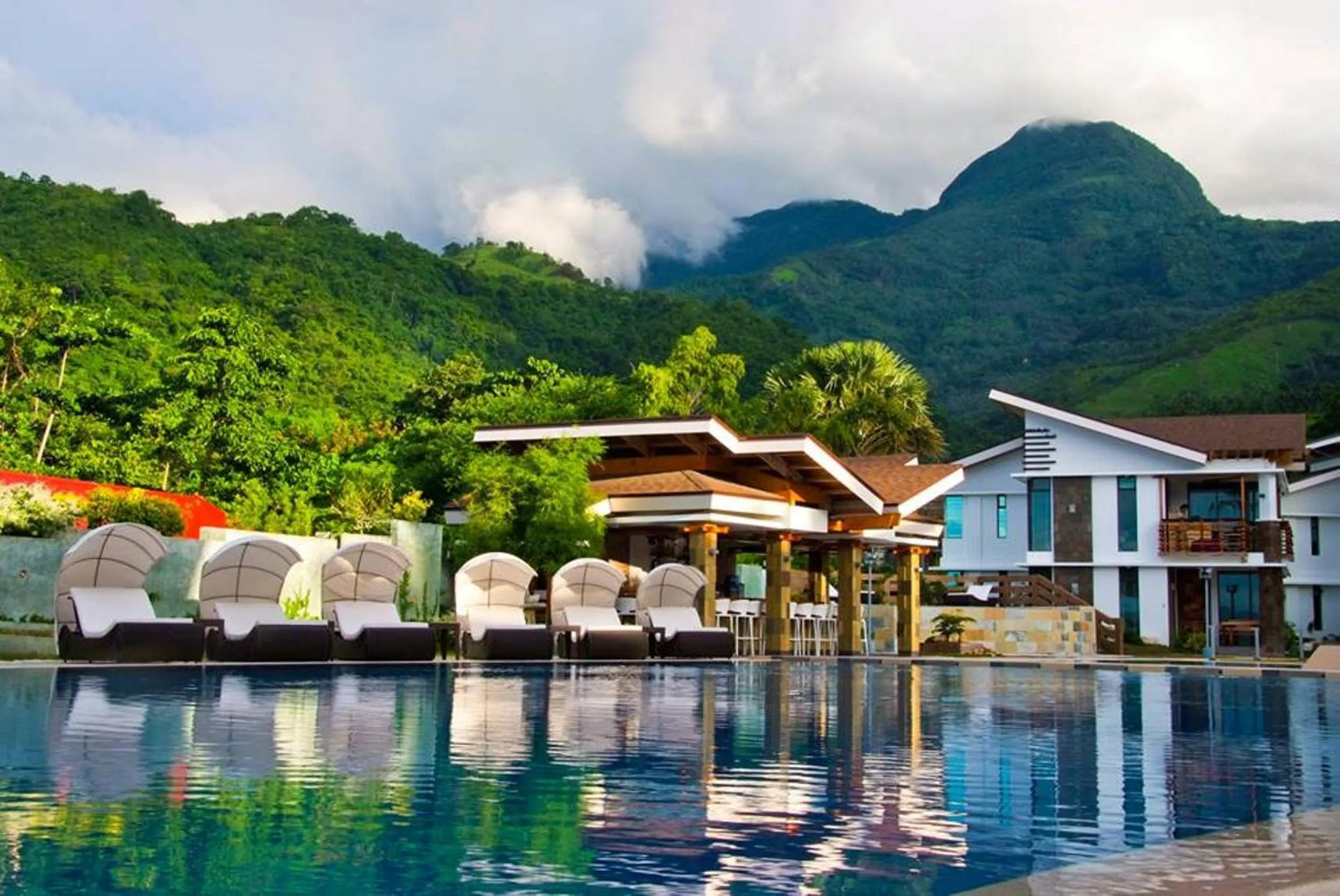 Swimming pool in Infinity Resort