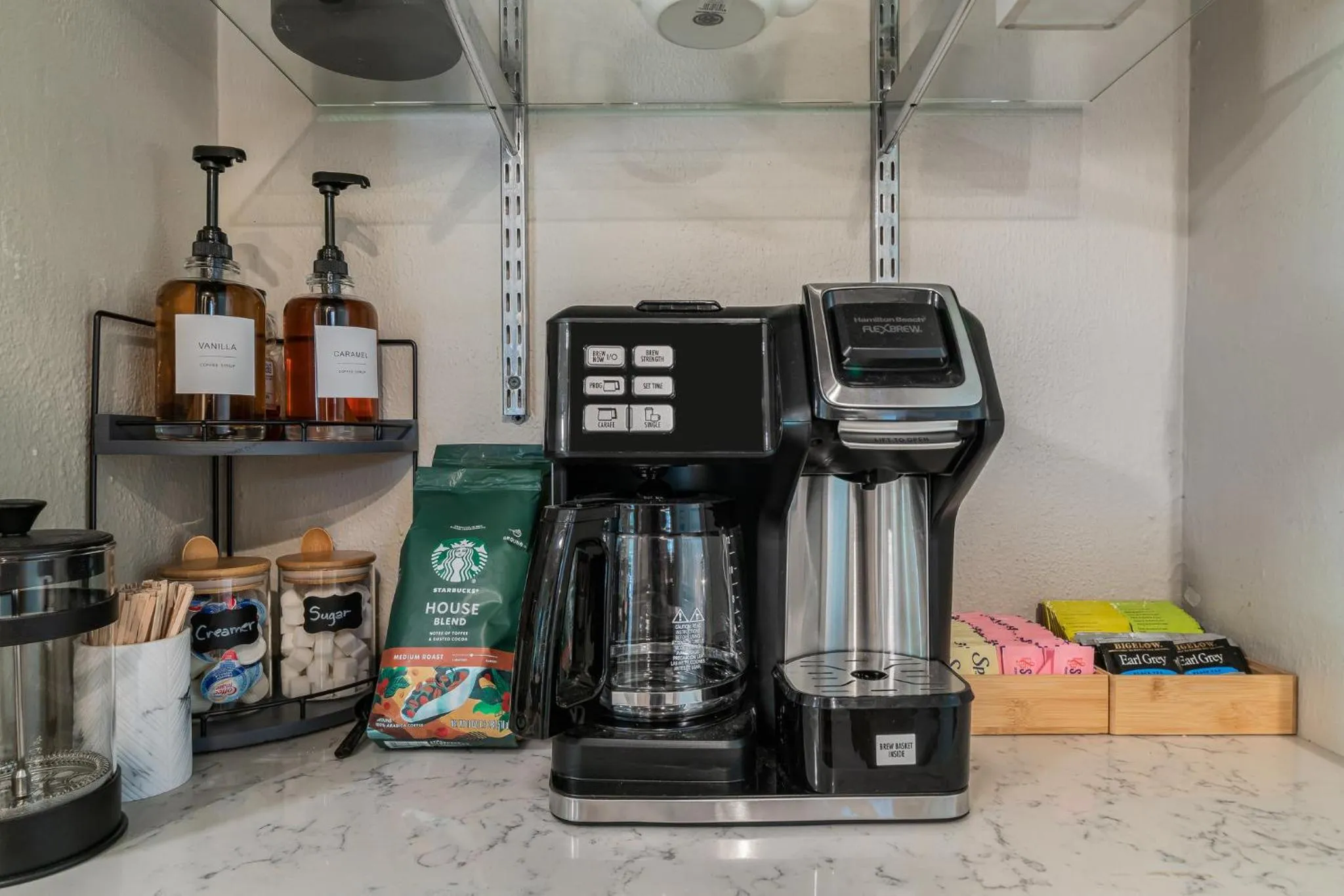 Sunset House - Luxury Pool and Hot Tub Retreat