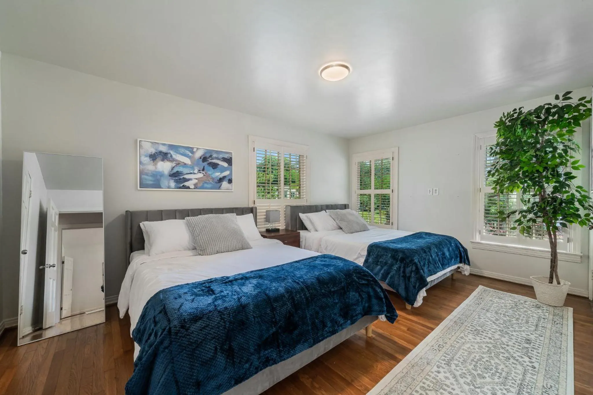 Bed in Sunset House - Luxury Pool and Hot Tub Retreat