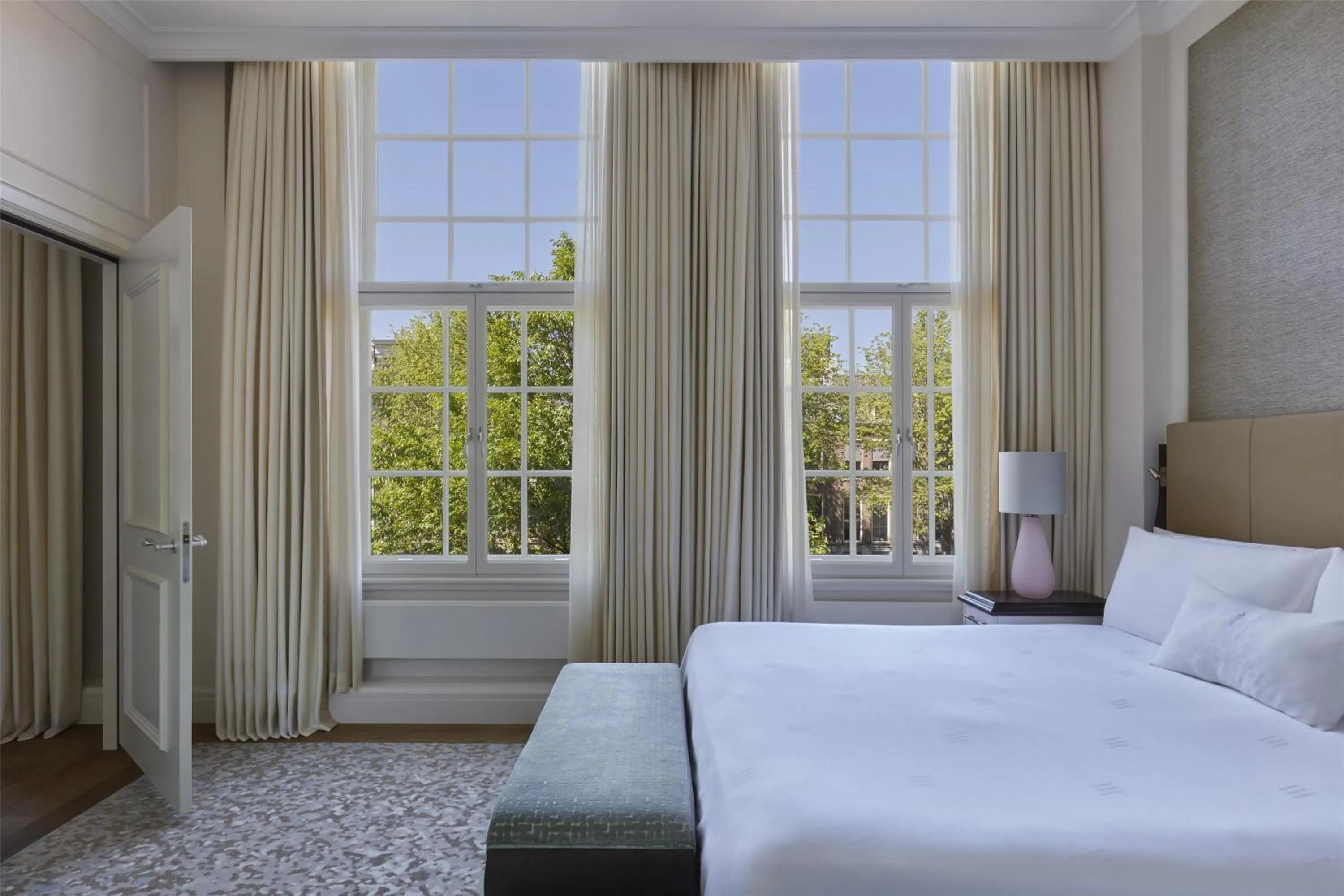 Bed in Waldorf Astoria Amsterdam