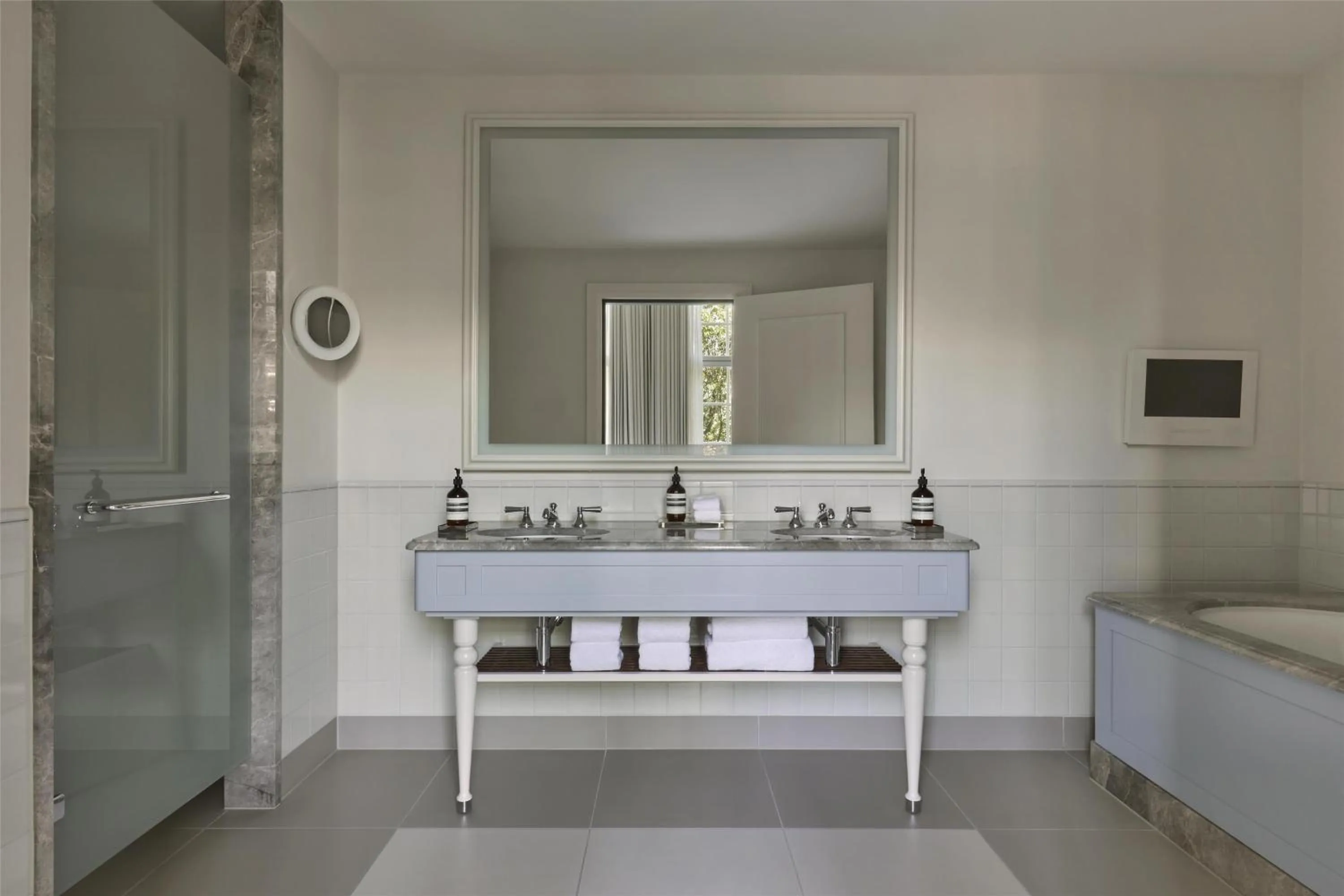 Bathroom in Waldorf Astoria Amsterdam