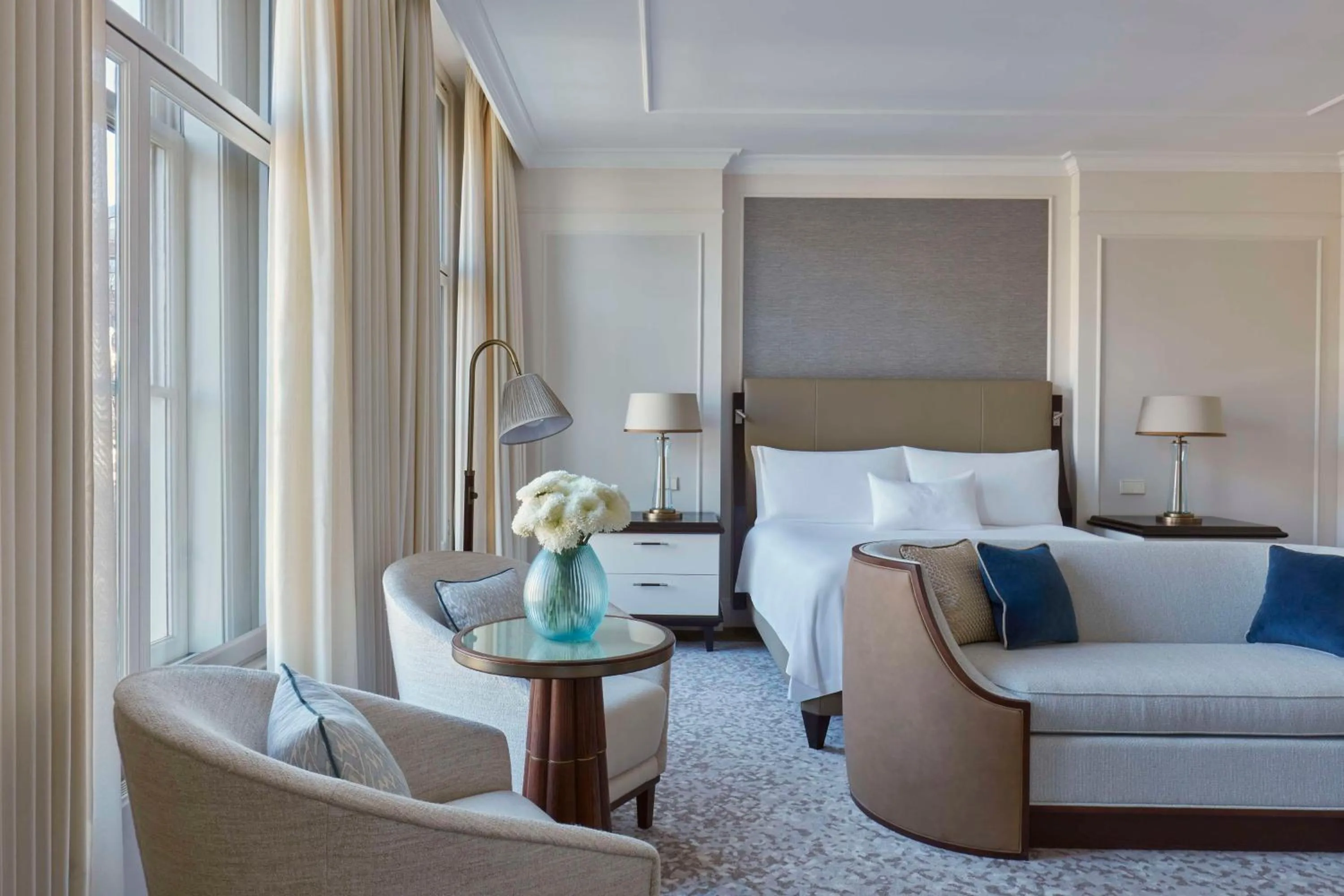 Living room in Waldorf Astoria Amsterdam