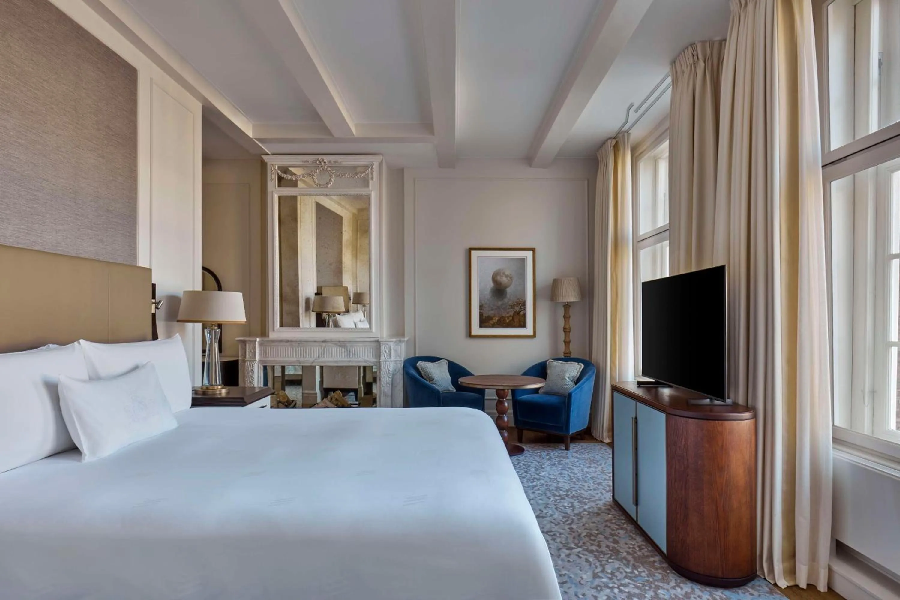 Bed in Waldorf Astoria Amsterdam