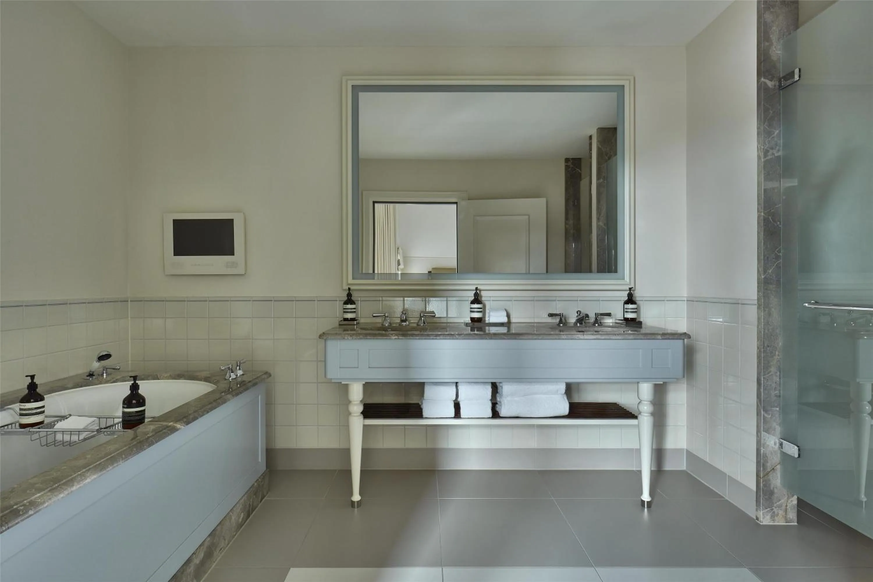 Bathroom in Waldorf Astoria Amsterdam