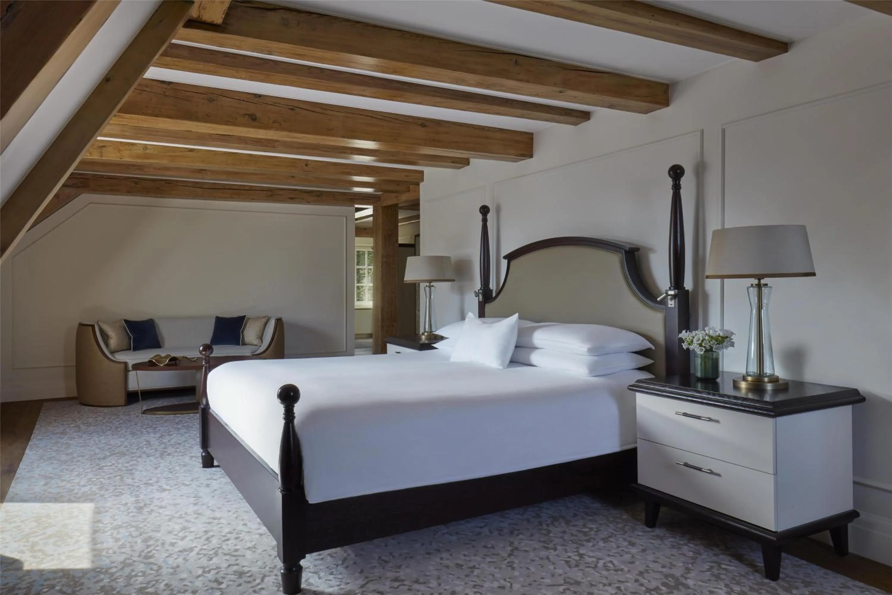 Bed in Waldorf Astoria Amsterdam