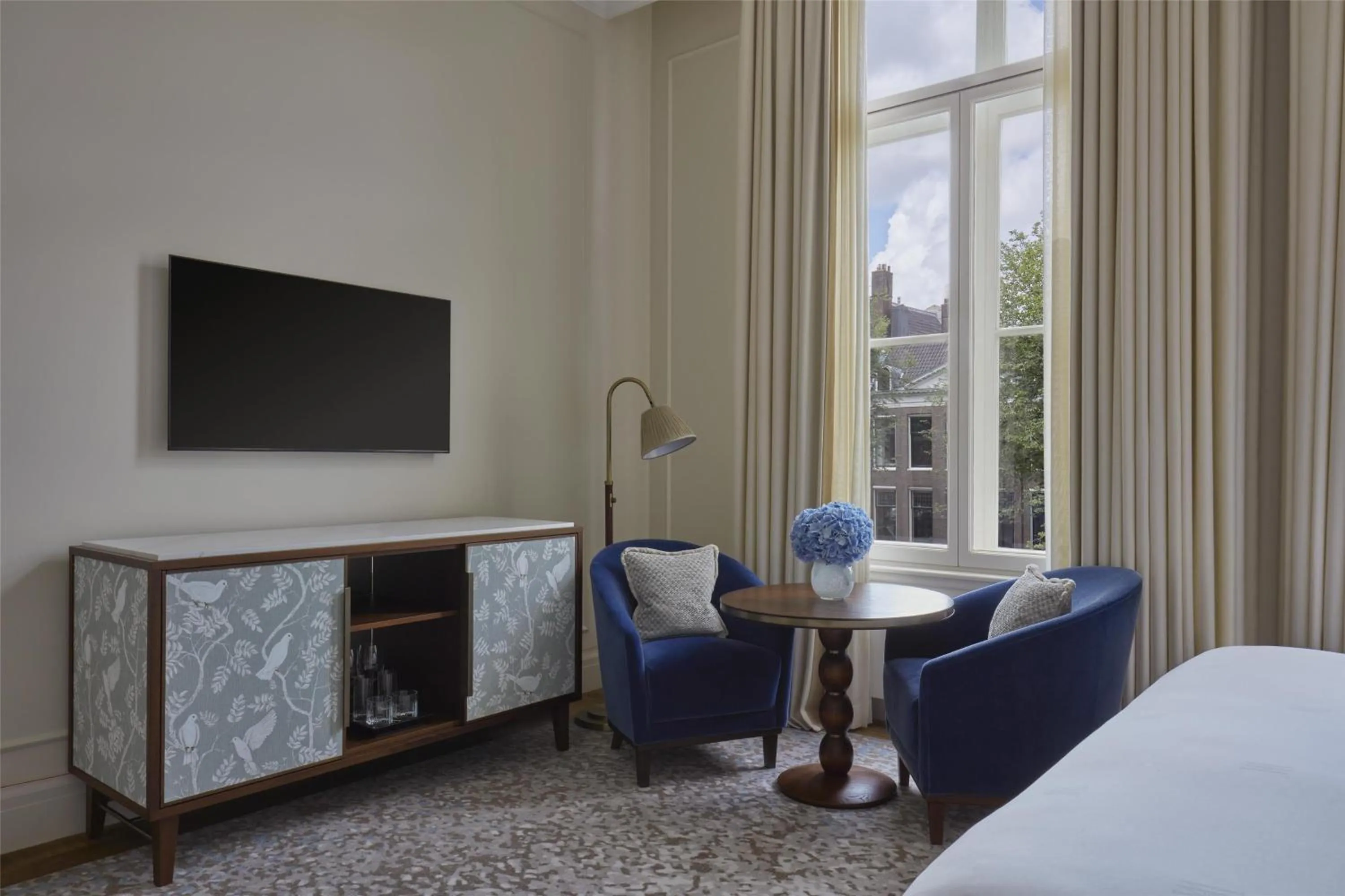 Bed in Waldorf Astoria Amsterdam