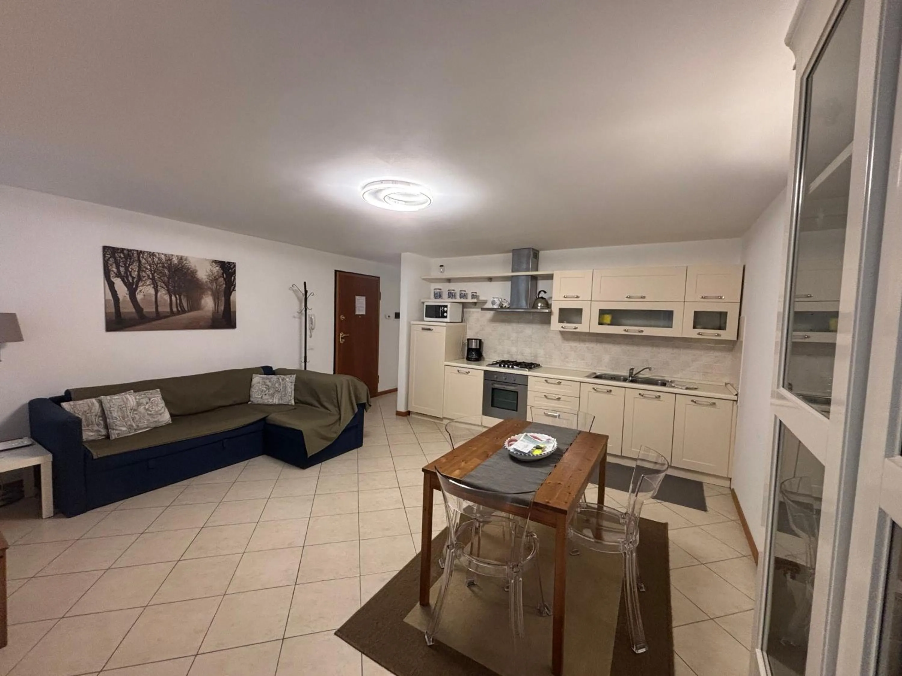 Kitchen or kitchenette in Ali