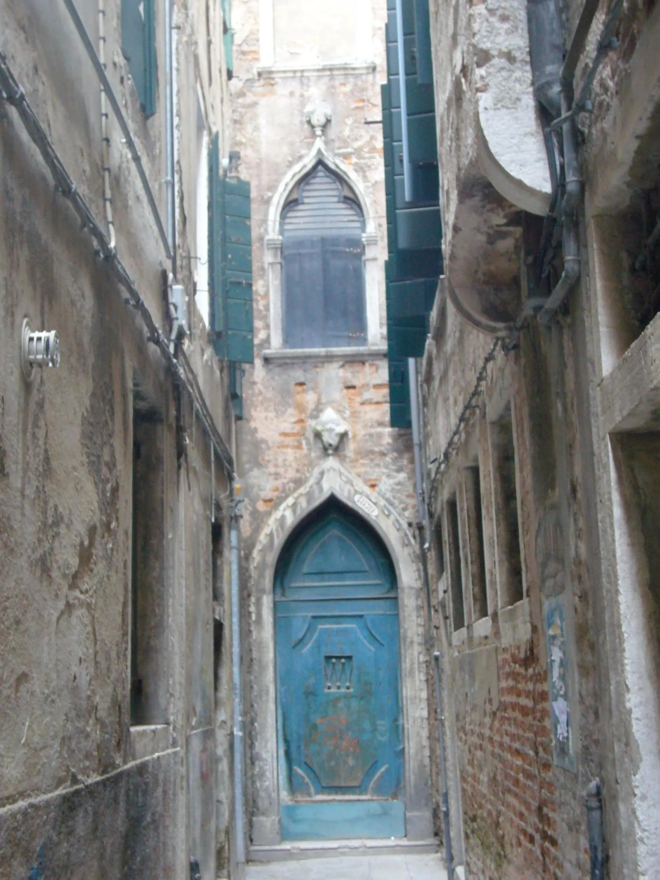 Nearby landmark in Ali