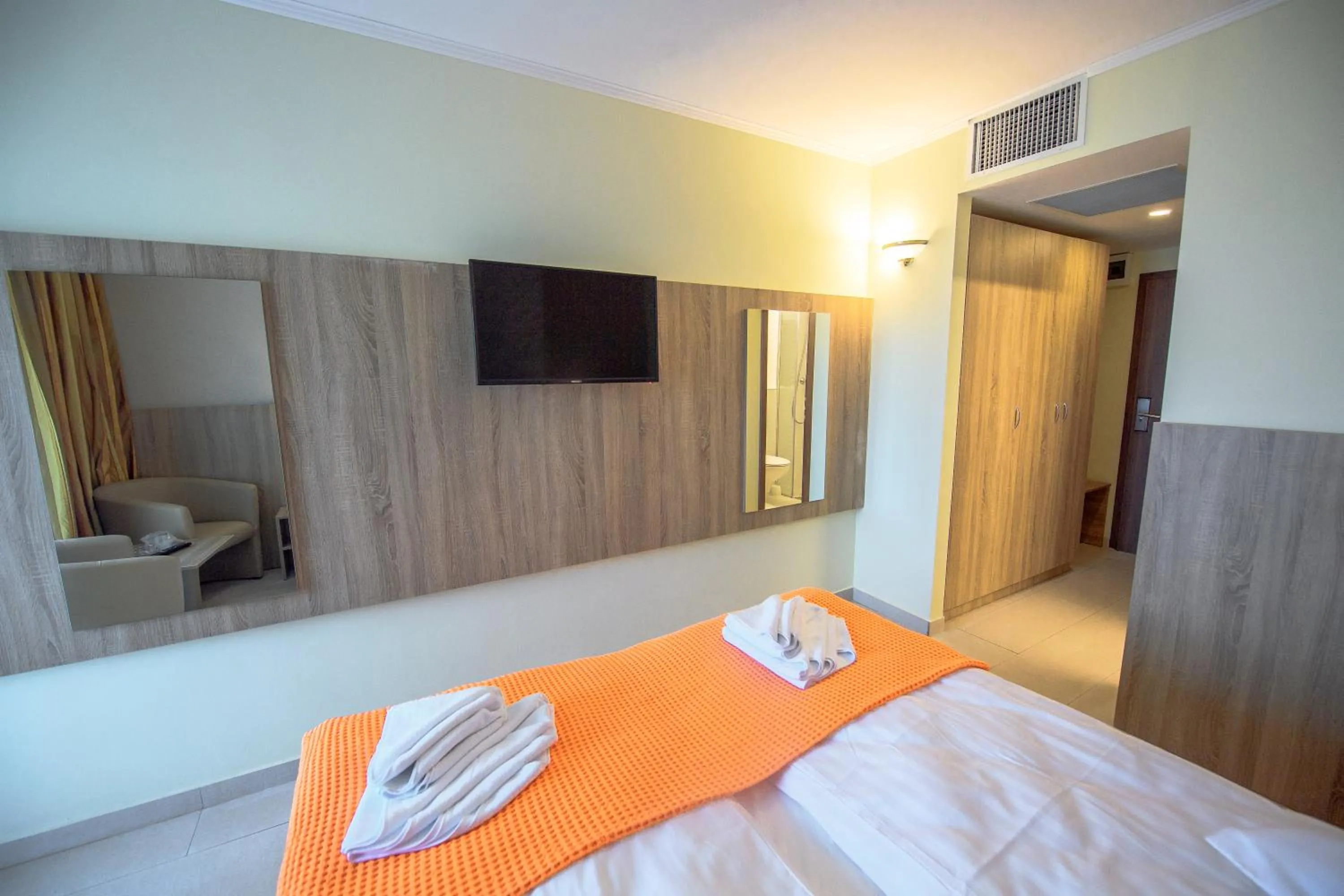 Bed in Hotel Piccadilly