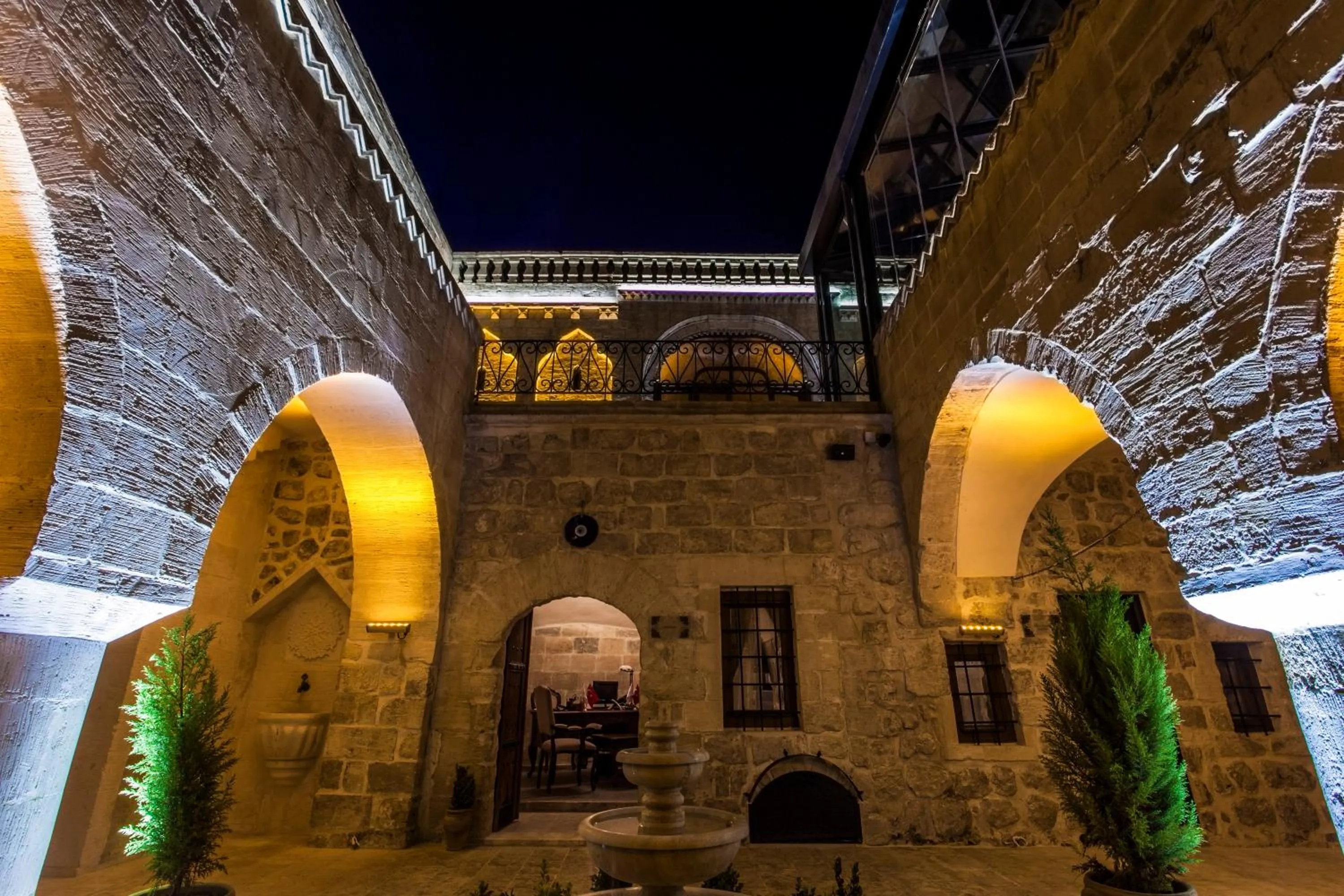 Decorative detail in Mardius Tarihi Konak