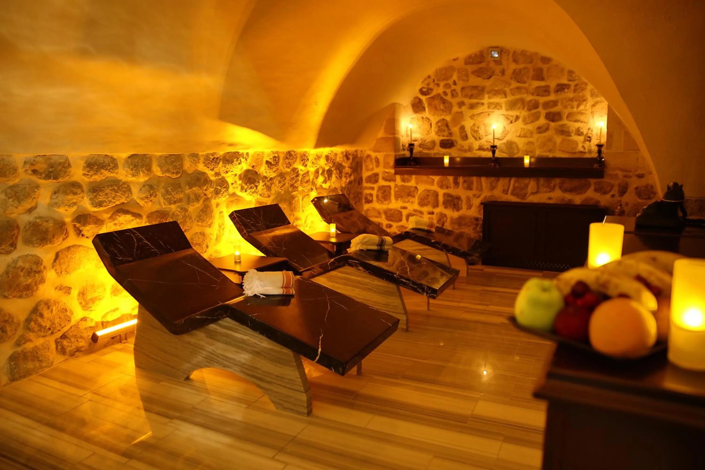 Spa and wellness centre/facilities in Mardius Tarihi Konak