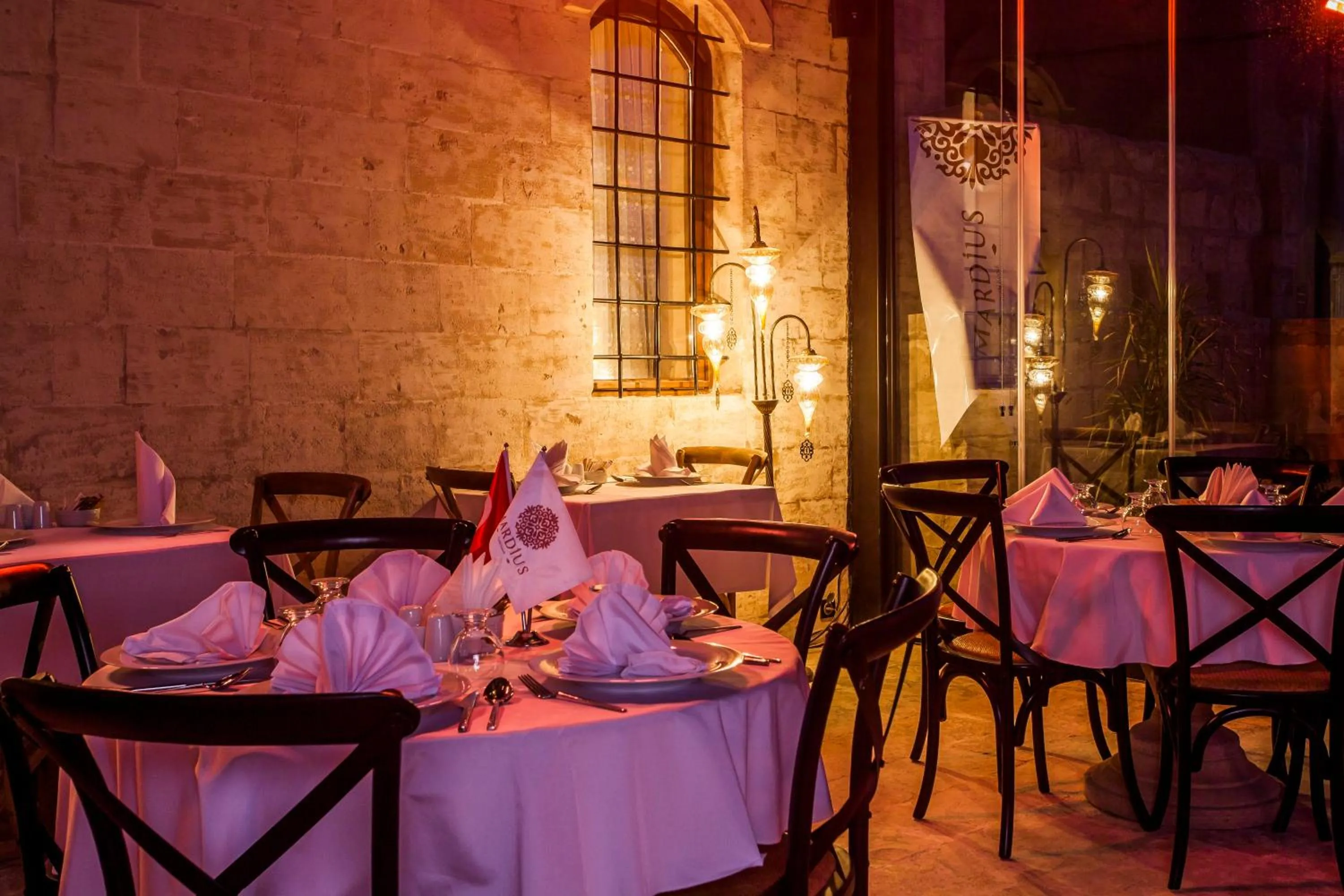 Restaurant/places to eat in Mardius Tarihi Konak