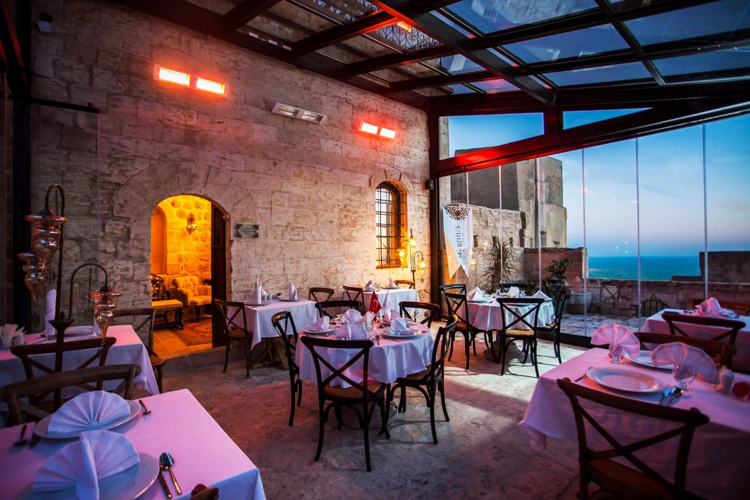 Restaurant/places to eat in Mardius Tarihi Konak