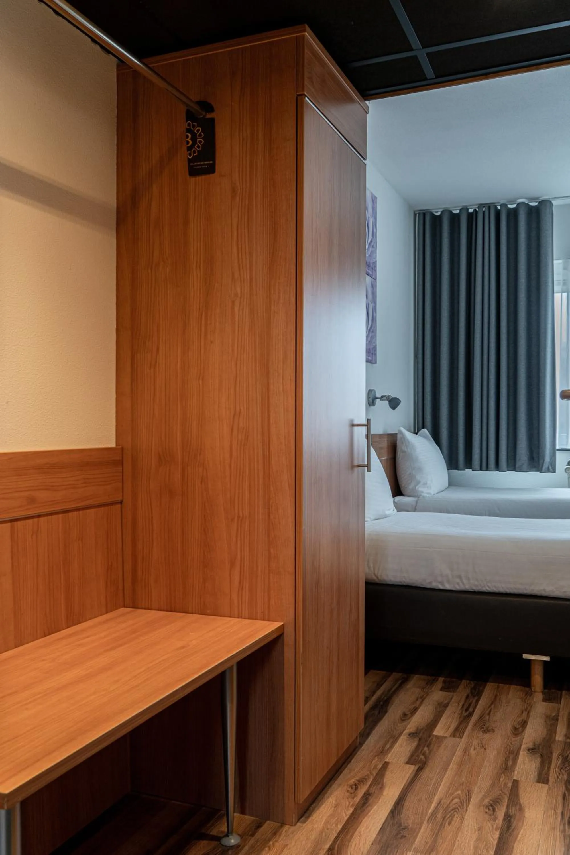 Bed in Hotel de Duif Lisse - Keukenhof