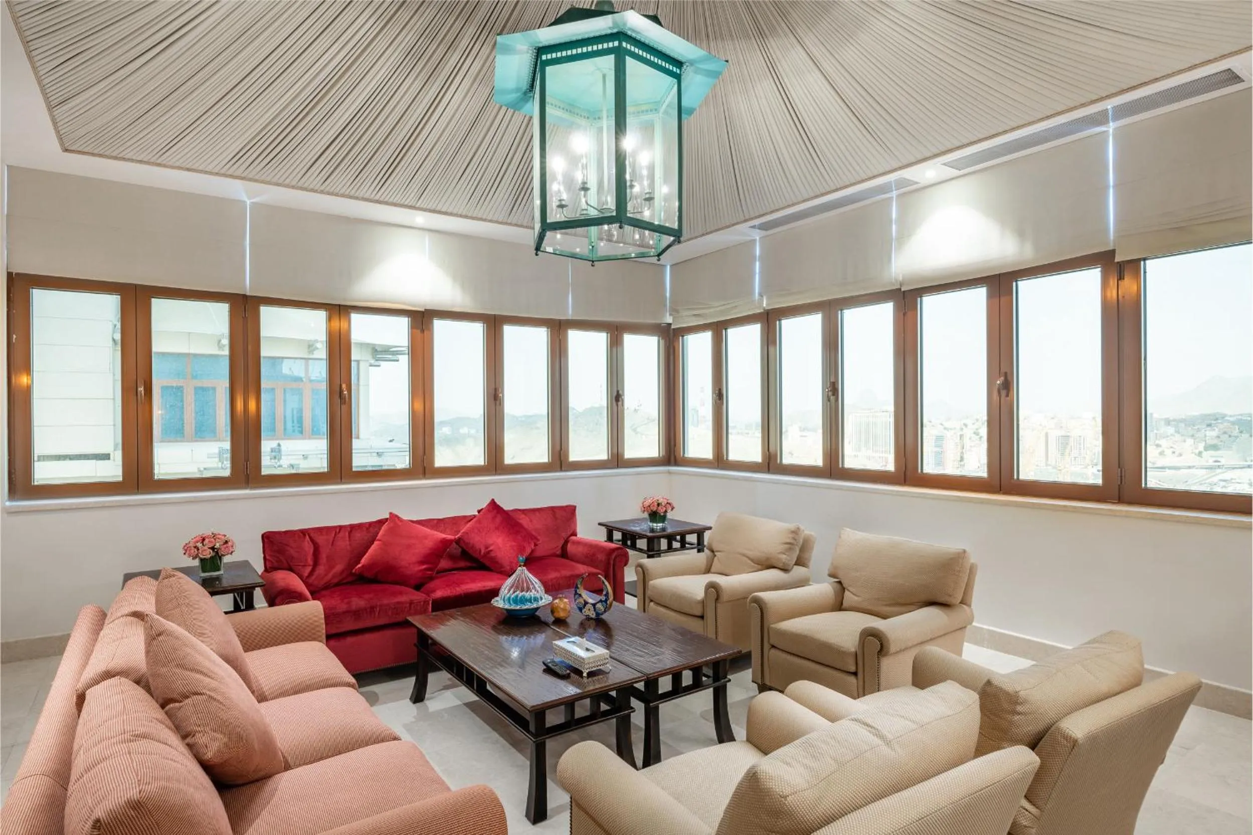 Living room in Anjum Makkah Hotel