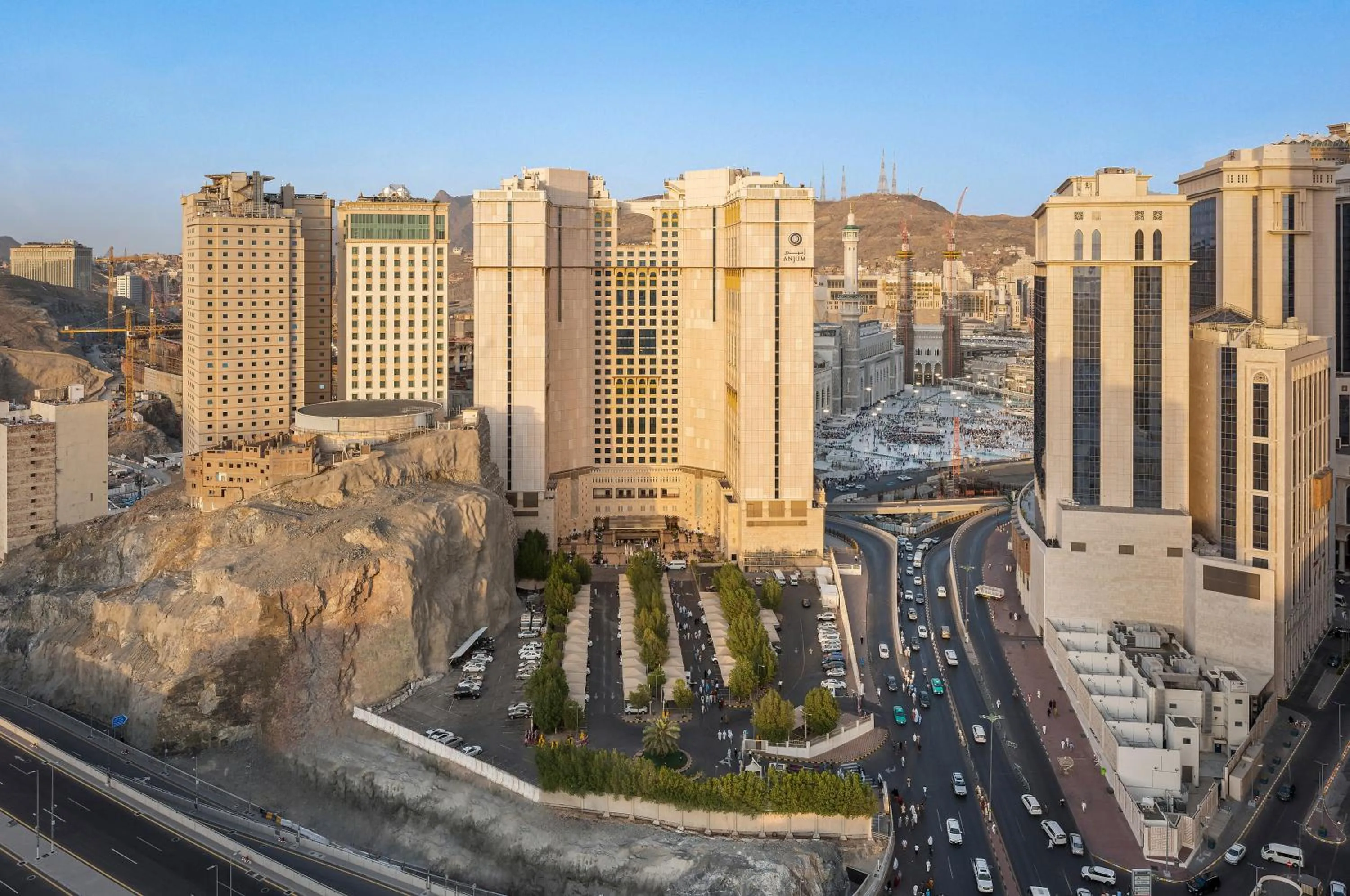 Property building in Anjum Makkah Hotel