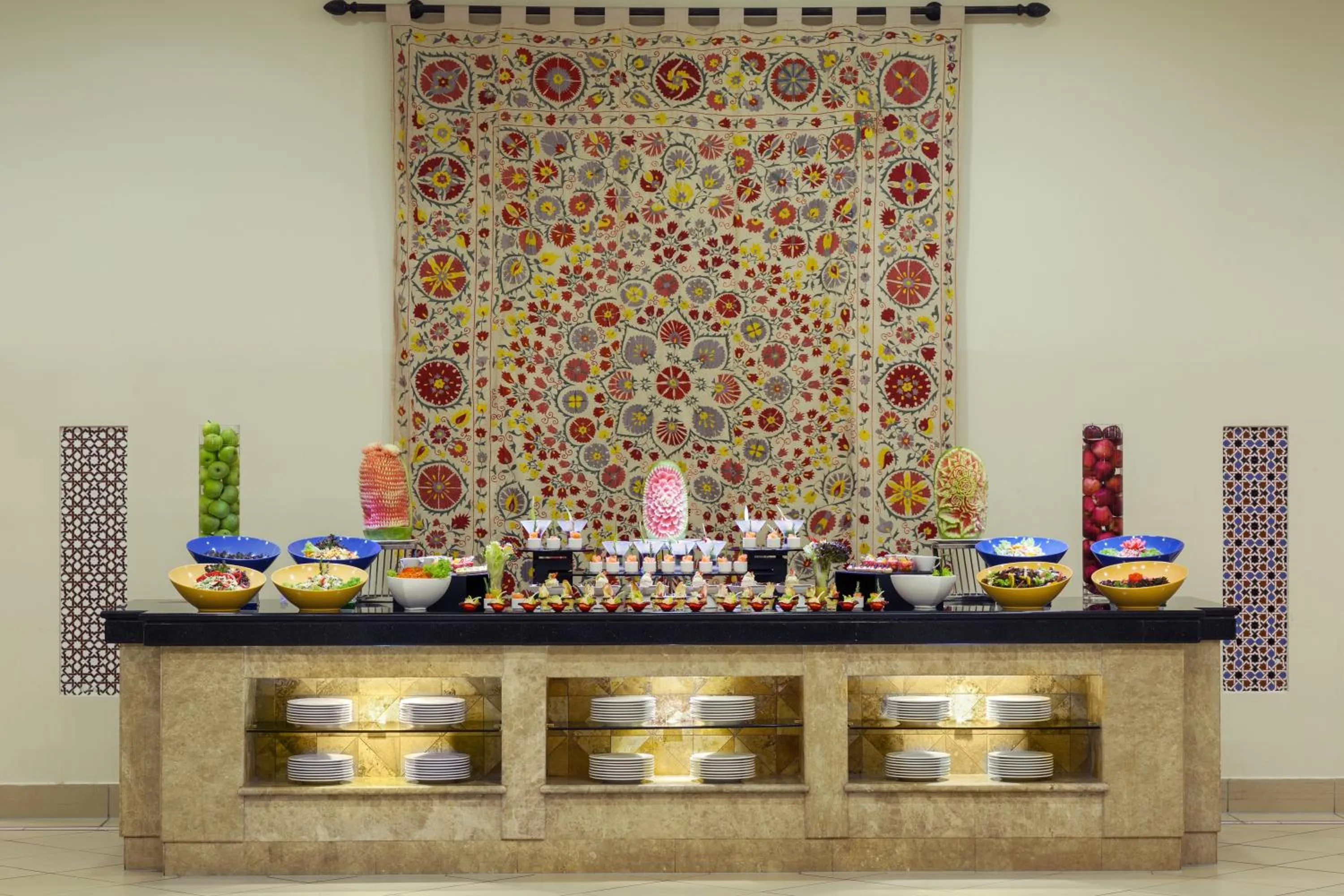 Restaurant/places to eat in Anjum Makkah Hotel