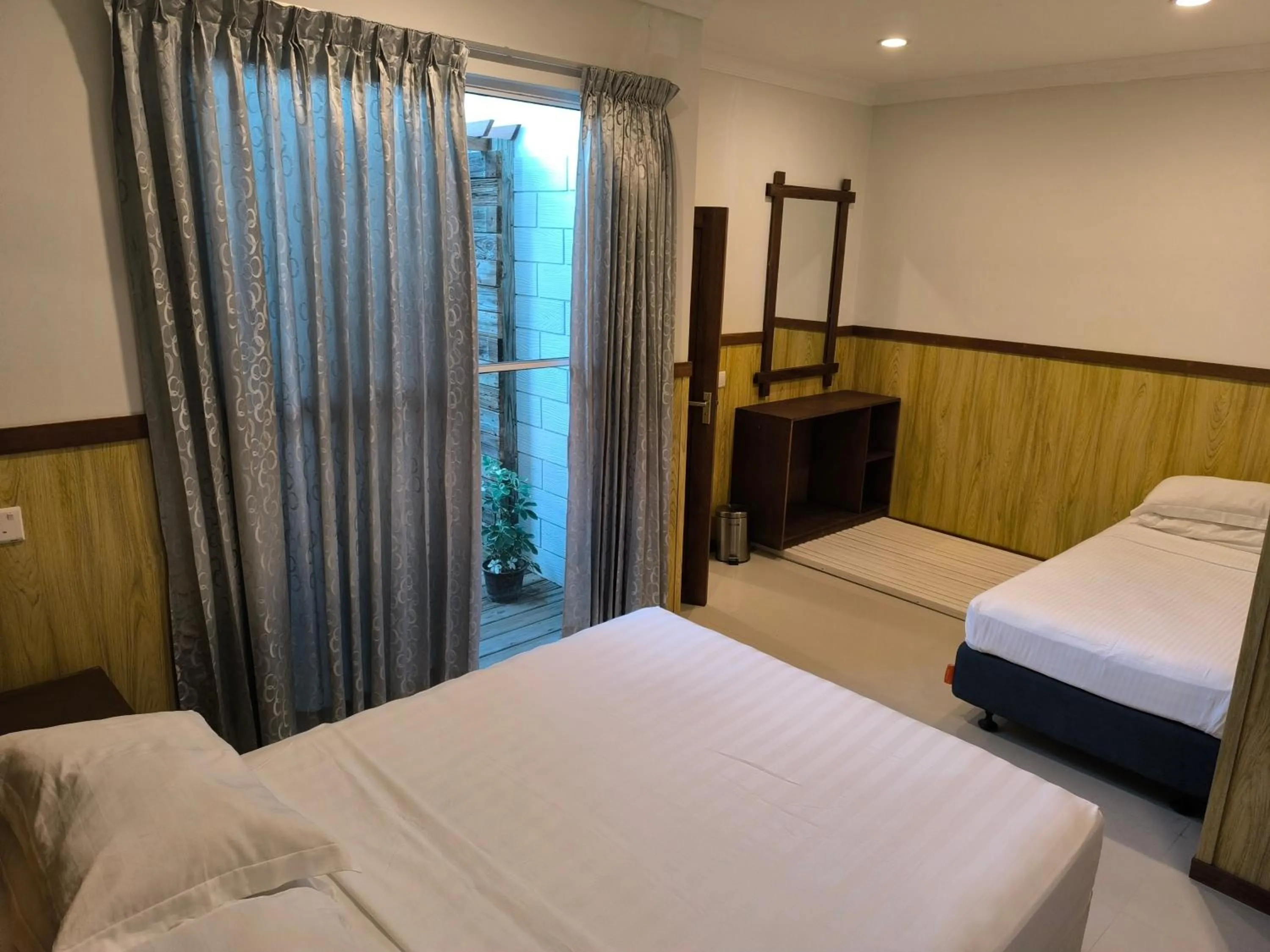 Photo of the whole room, Bed in Ras Rana Lodge