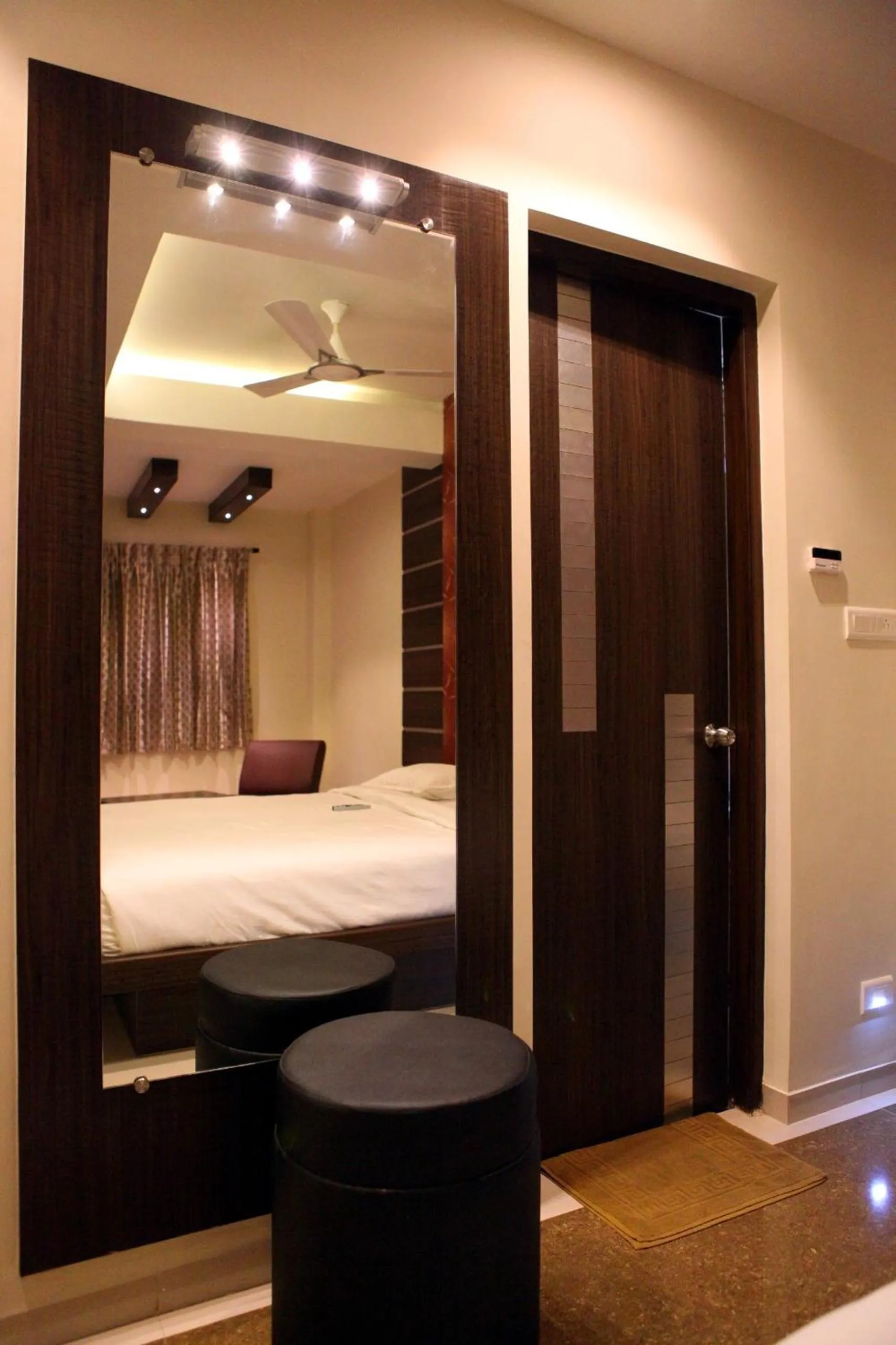 Decorative detail in SBS Grand