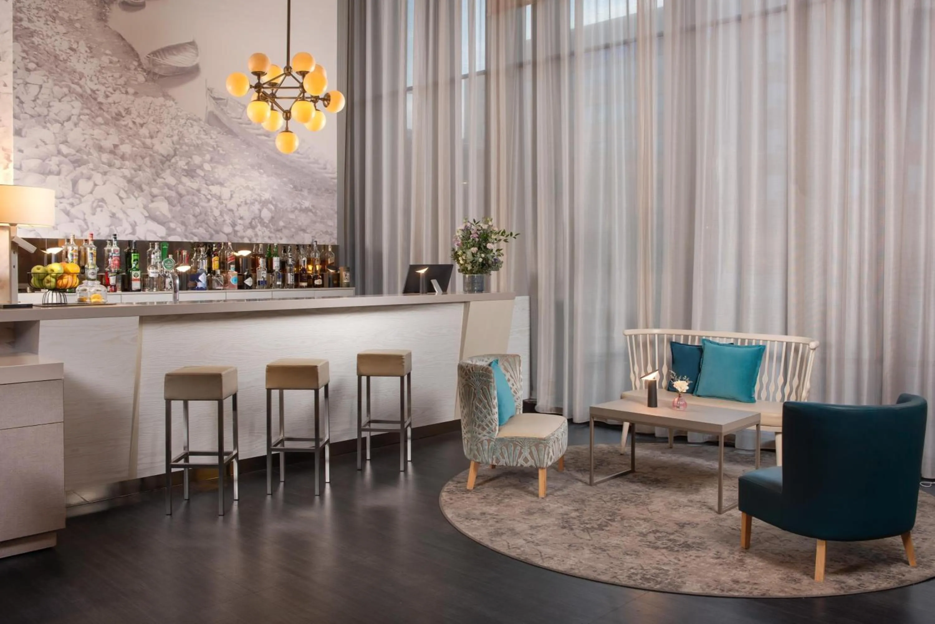 Lobby or reception in NH Parma