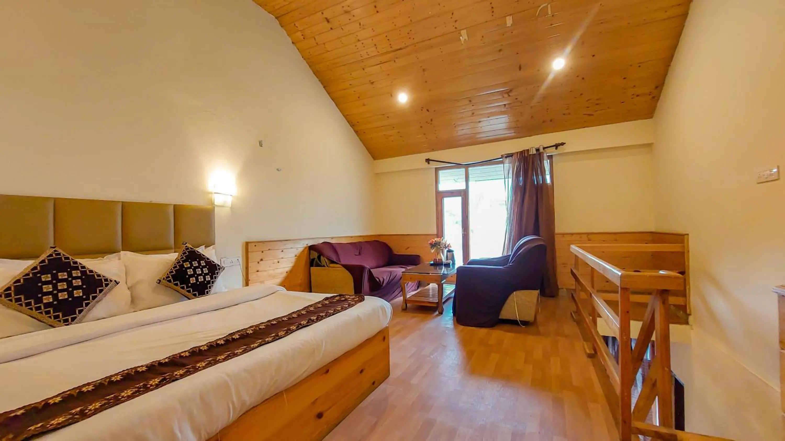 Bed in Ride At Hill-Nihal Hotel & Cottage