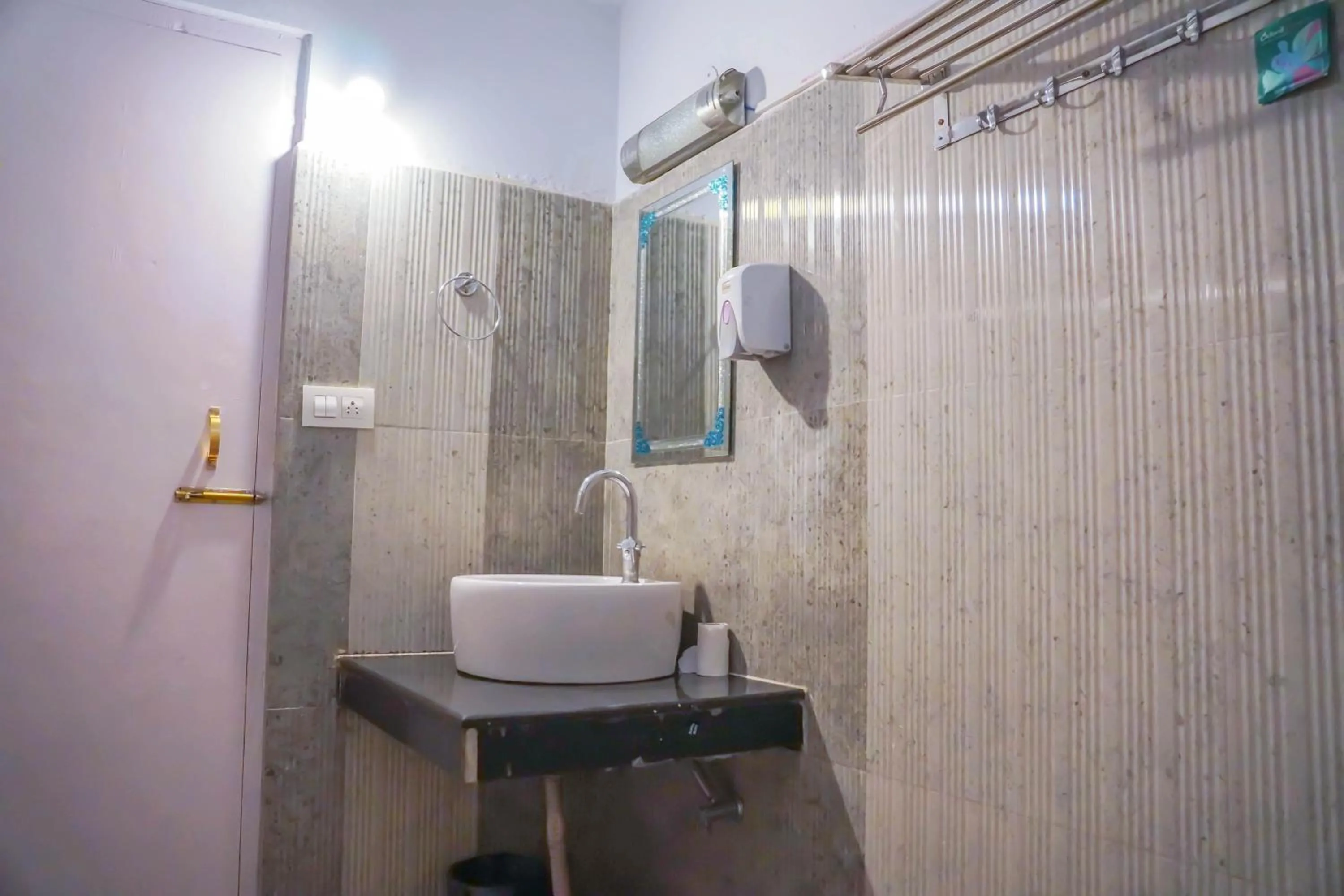 Bathroom in Ride At Hill-Nihal Hotel & Cottage