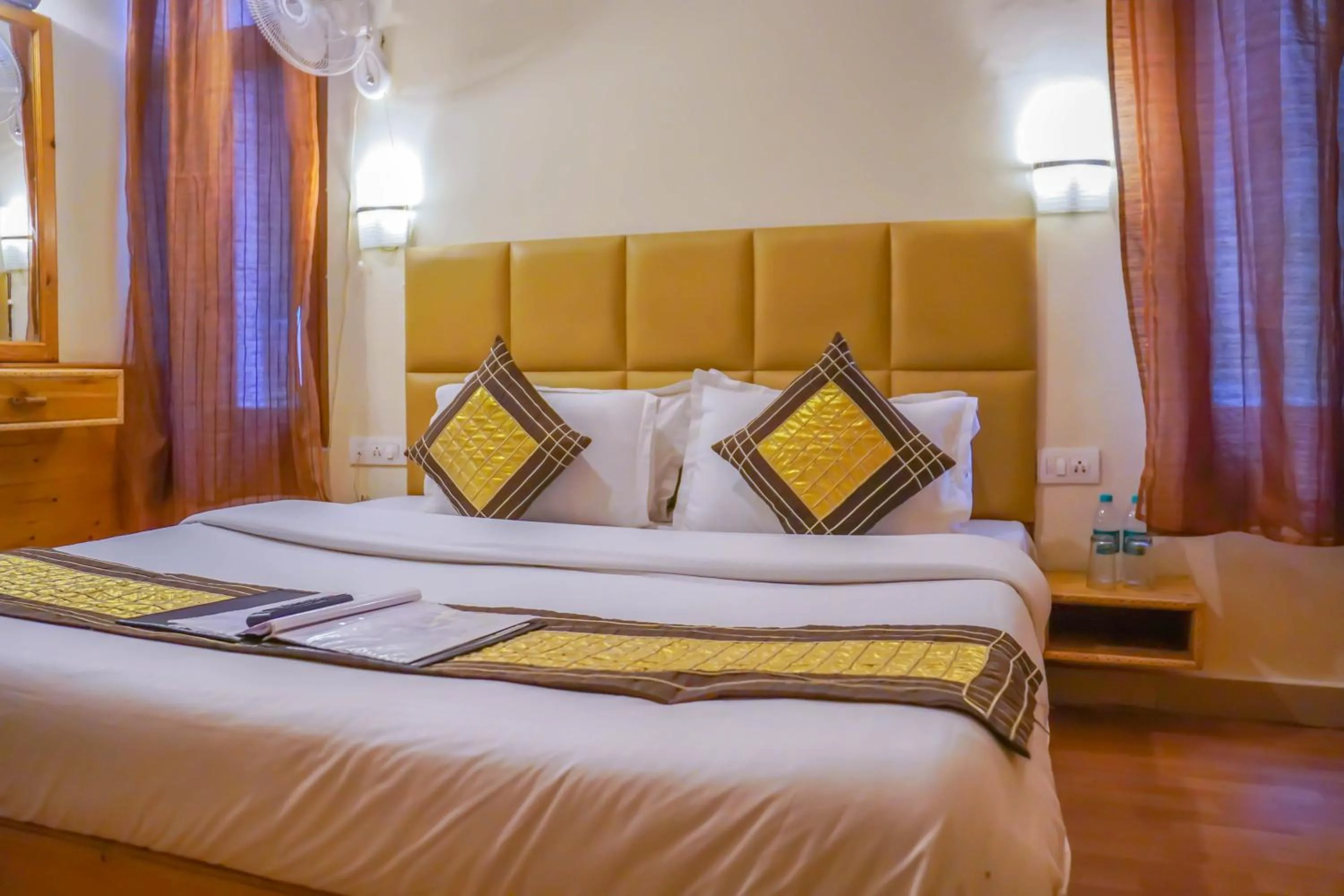 Bed in Ride At Hill-Nihal Hotel & Cottage