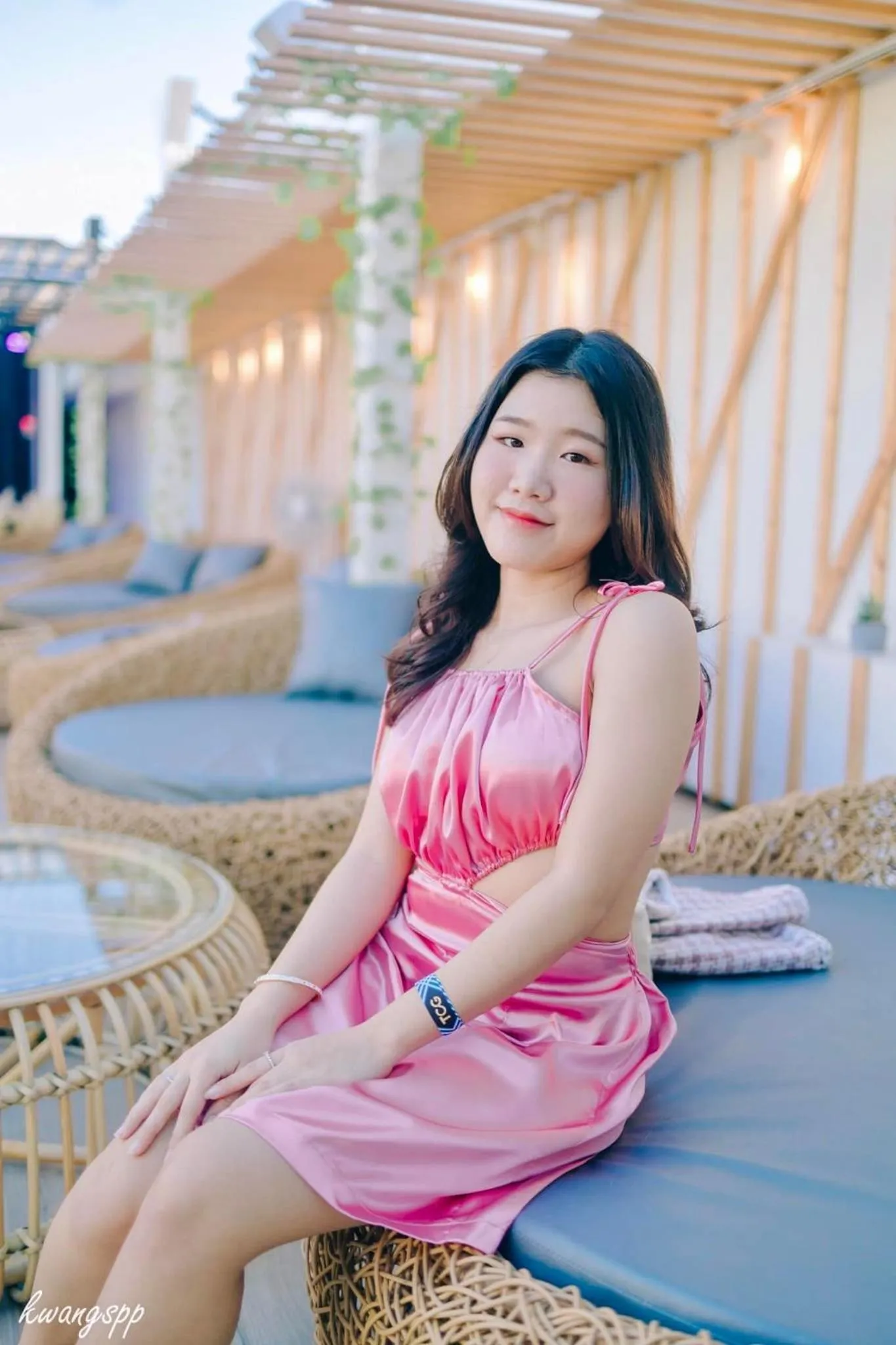 Restaurant/places to eat in Varindavan Park Serviced Residence