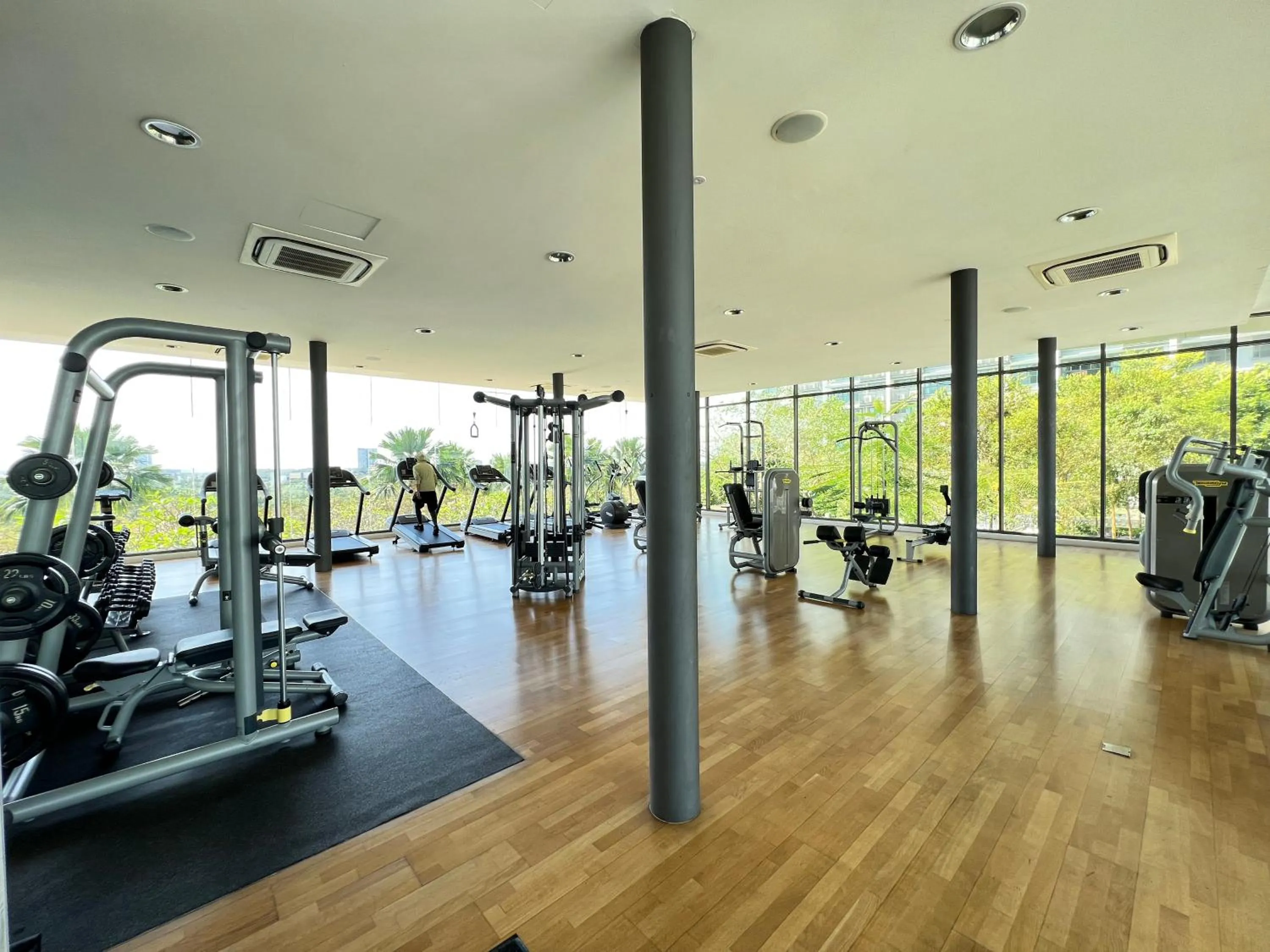 Fitness centre/facilities in Iskandar Residence @ UHA