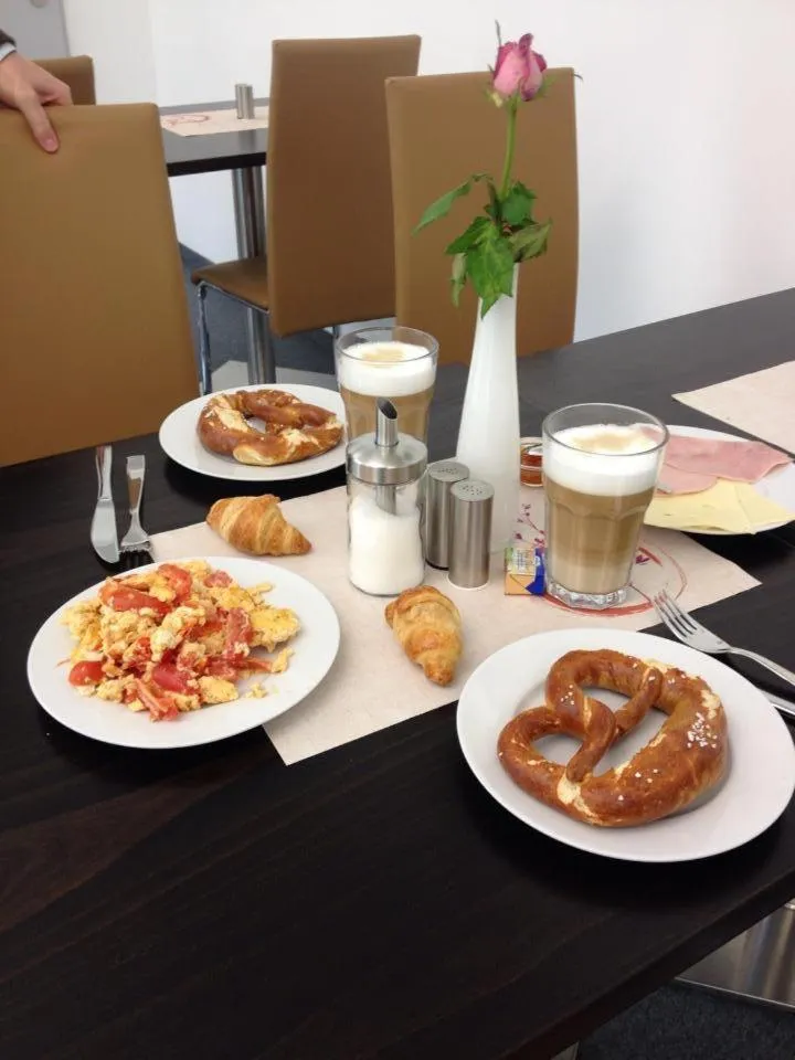 Food in CREO Munich City