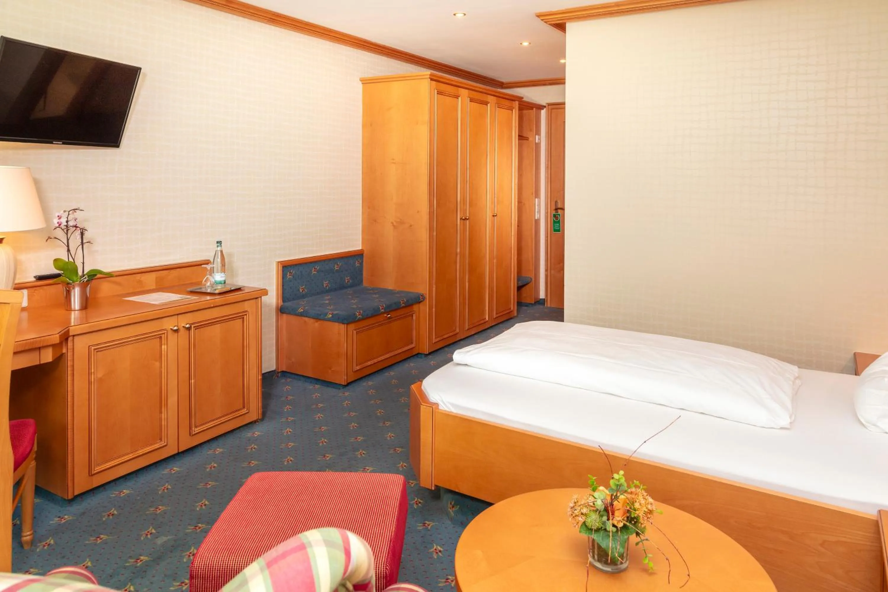 Bedroom, Bed in Parkhotel an der Therme