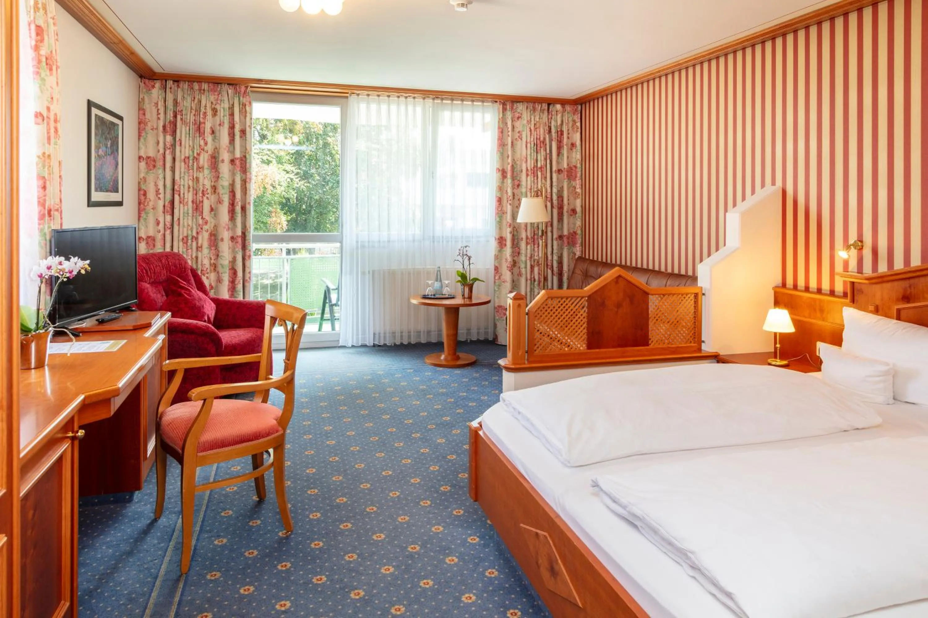 Photo of the whole room, Bed in Parkhotel an der Therme