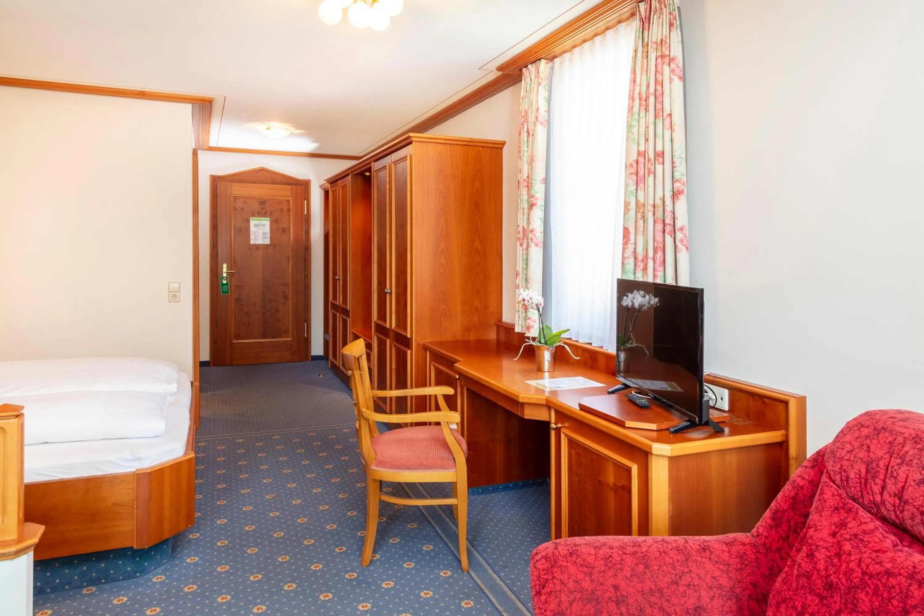 Bedroom in Parkhotel an der Therme