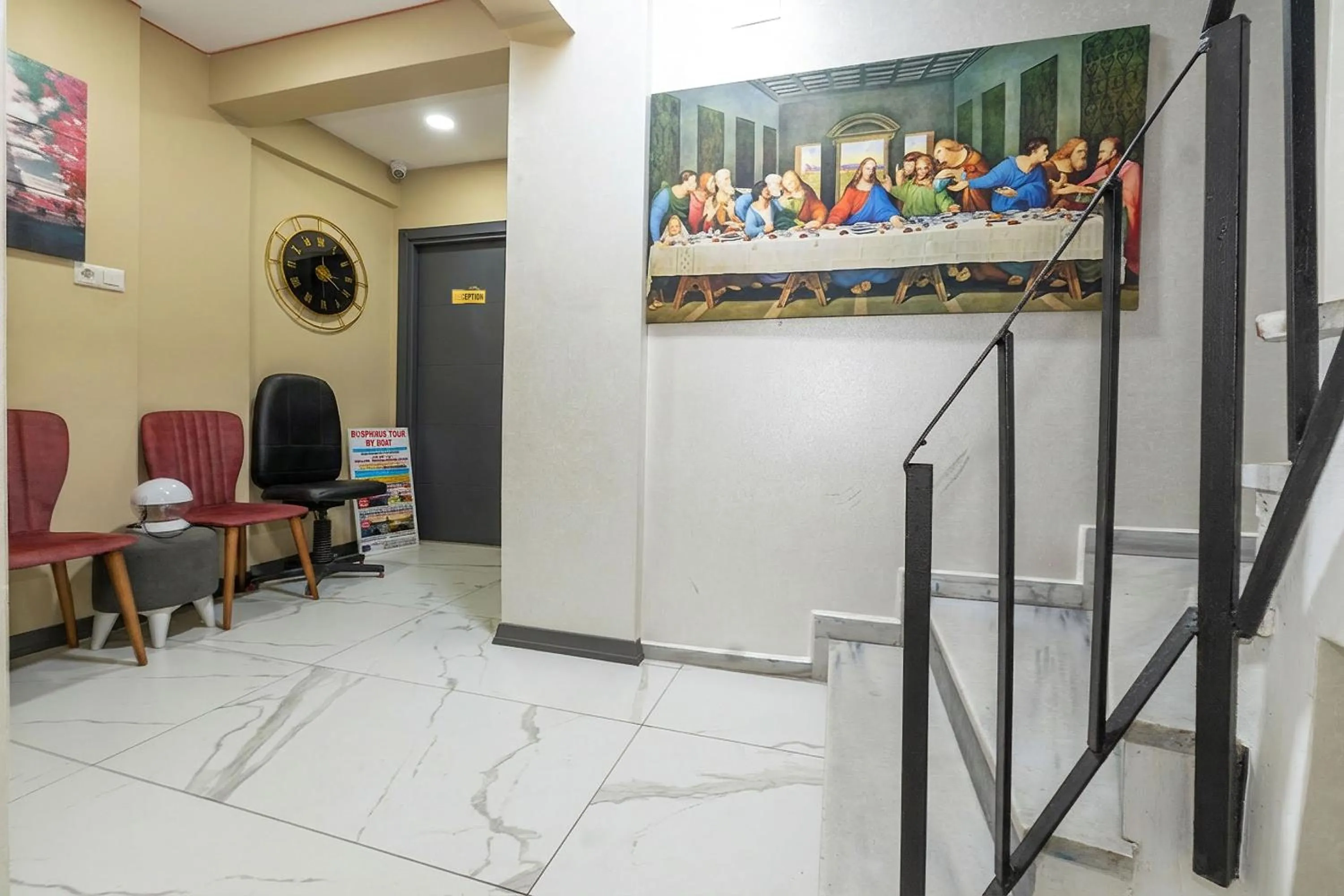 Property building in hotel La Vitrine