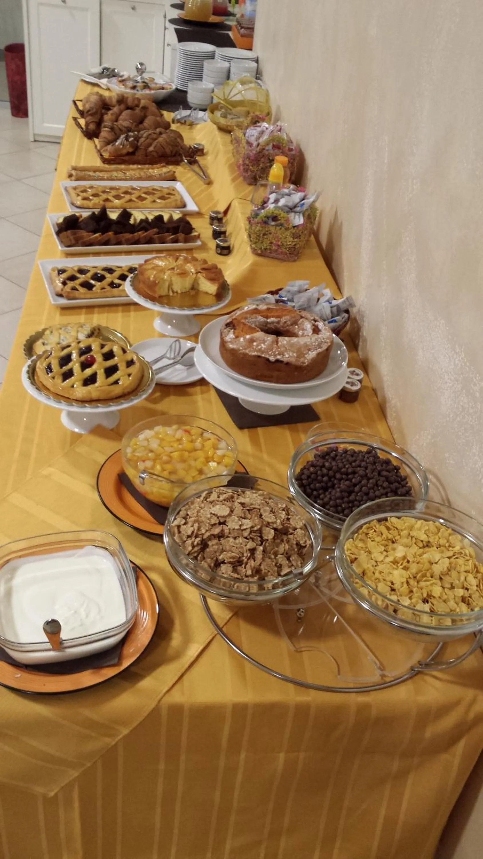 Food in Hotel Centova