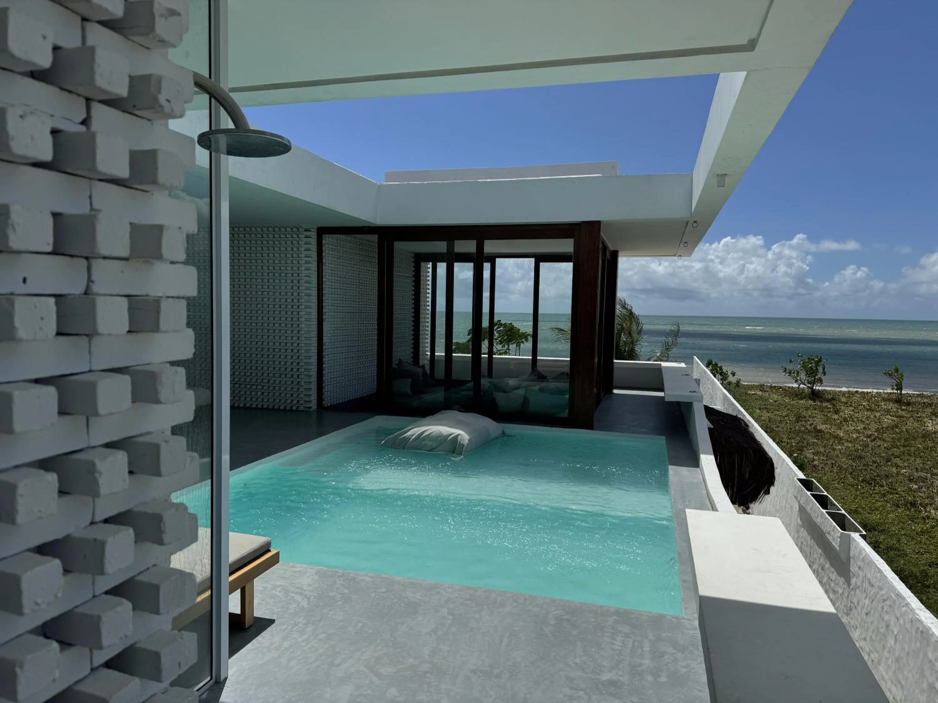 Pool view in Pousada Mestizo