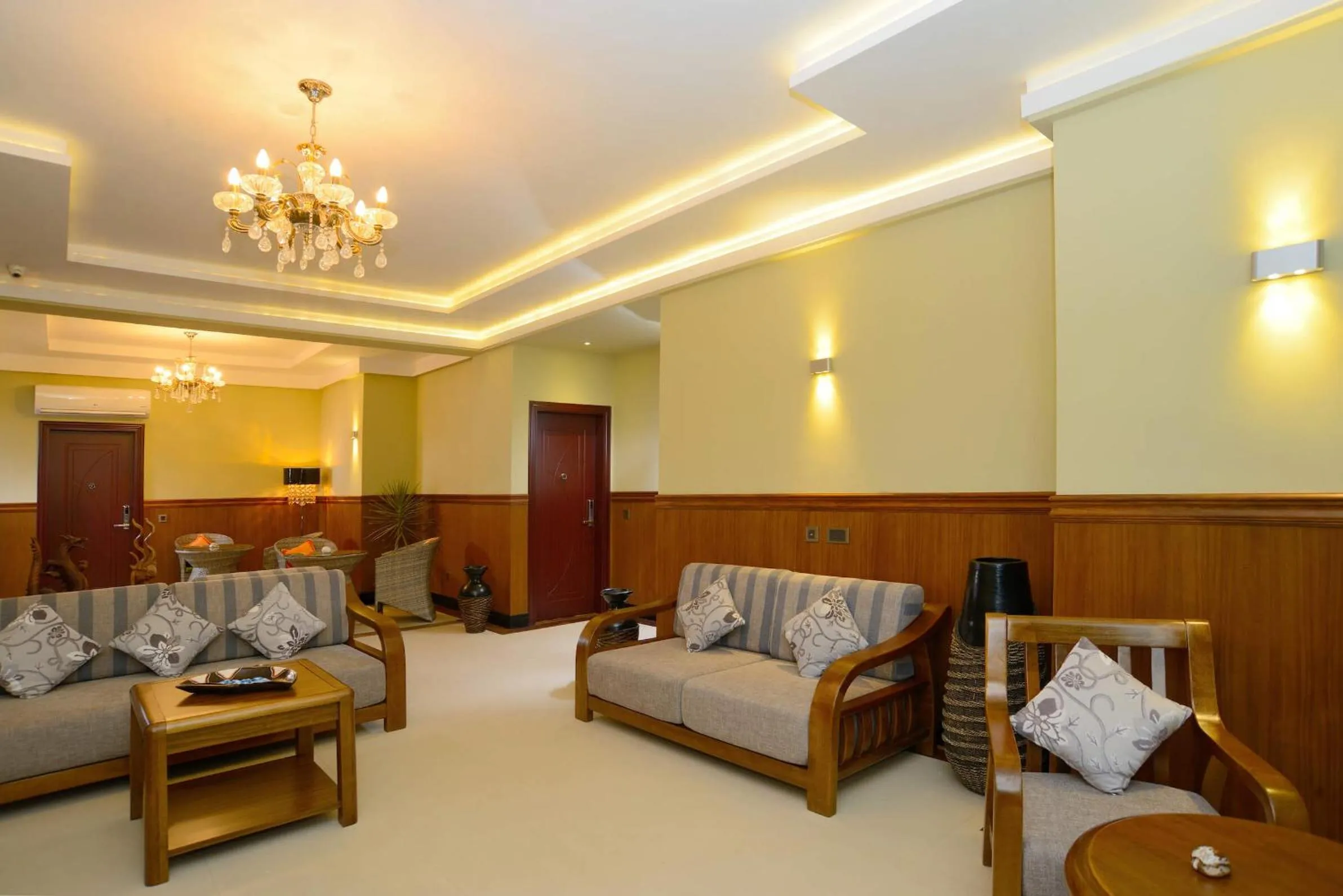 Fuvahmulah Central Hotel