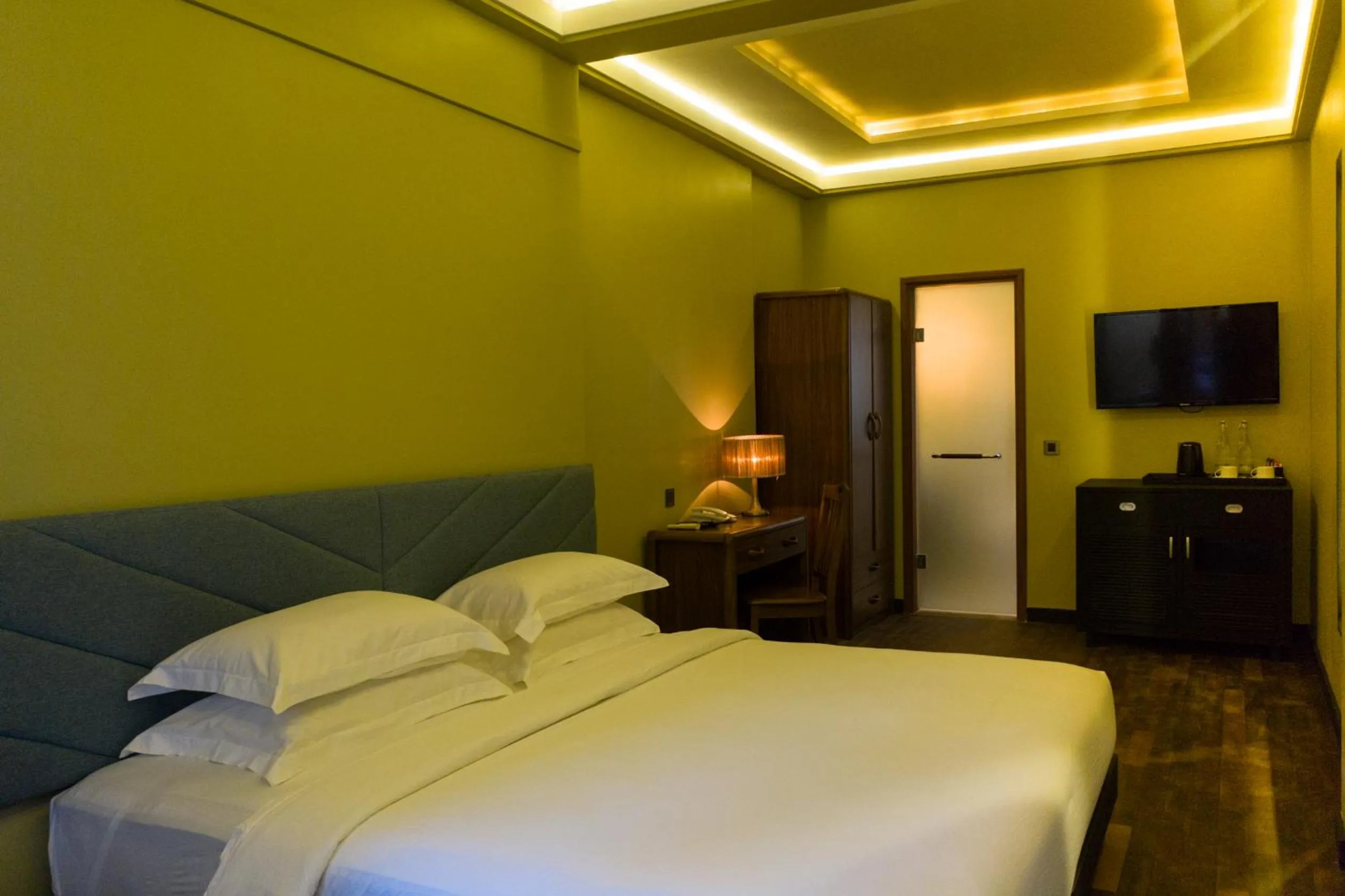 Deluxe Double Room - single occupancy in Fuvahmulah Central Hotel