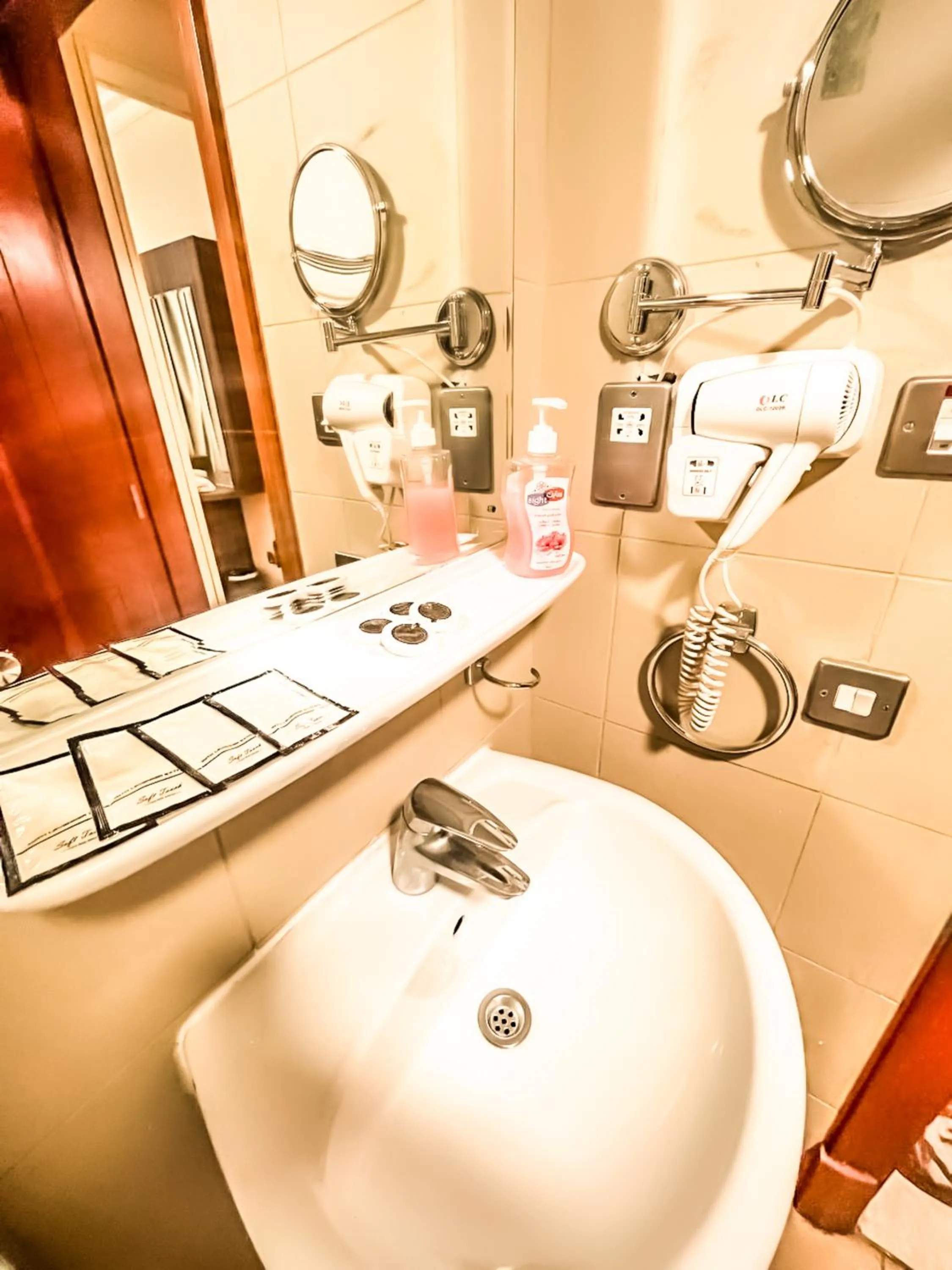 Diyafa Al Mukhtara Hotel