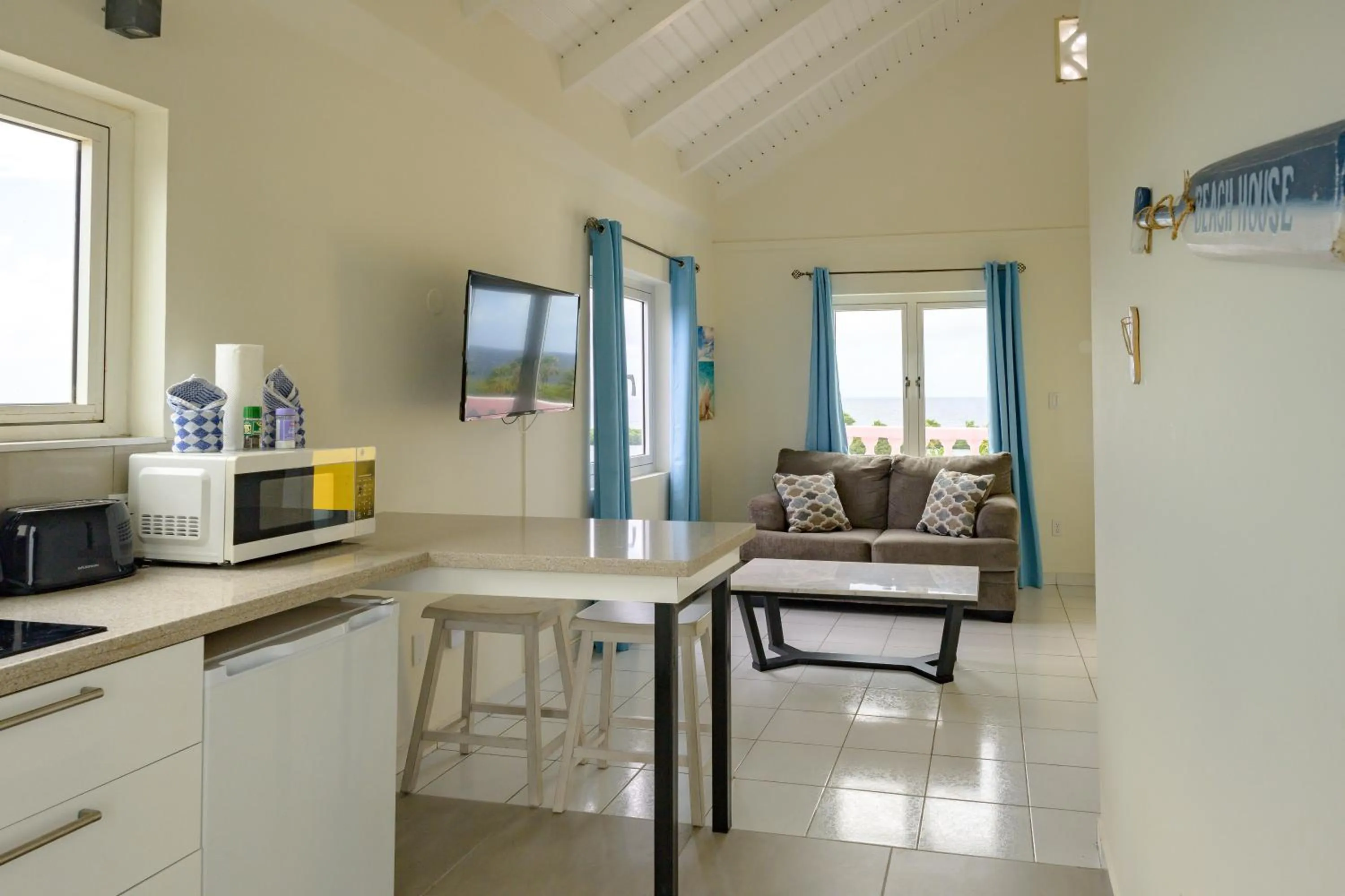 TV and multimedia in MERAKII SEAVIEW ESCAPE CURACAO